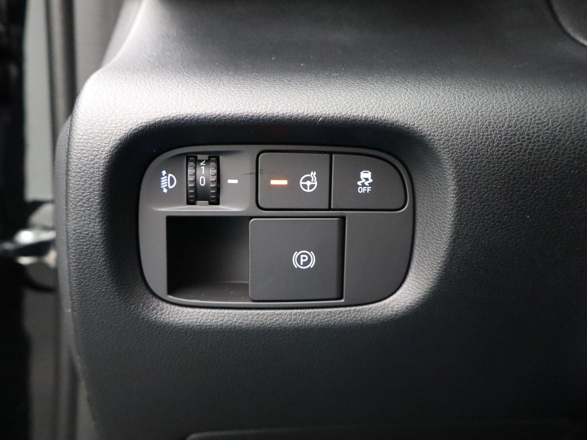 Hyundai-Inster-image-25