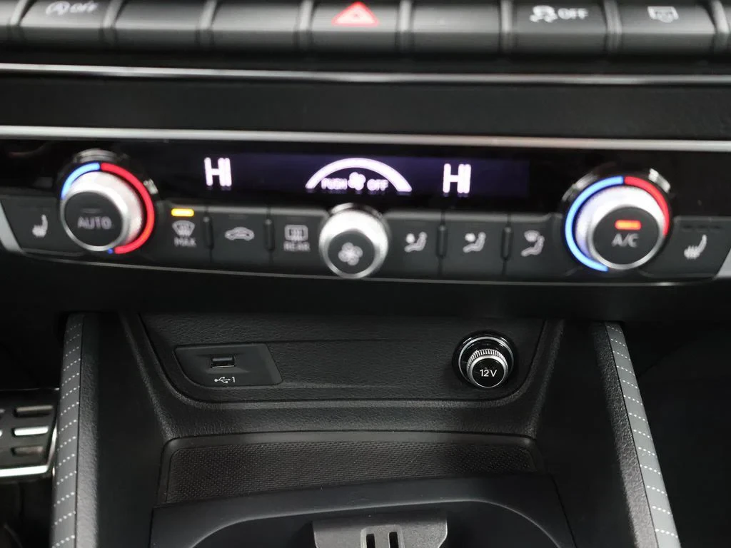 Audi-SQ2-image-21