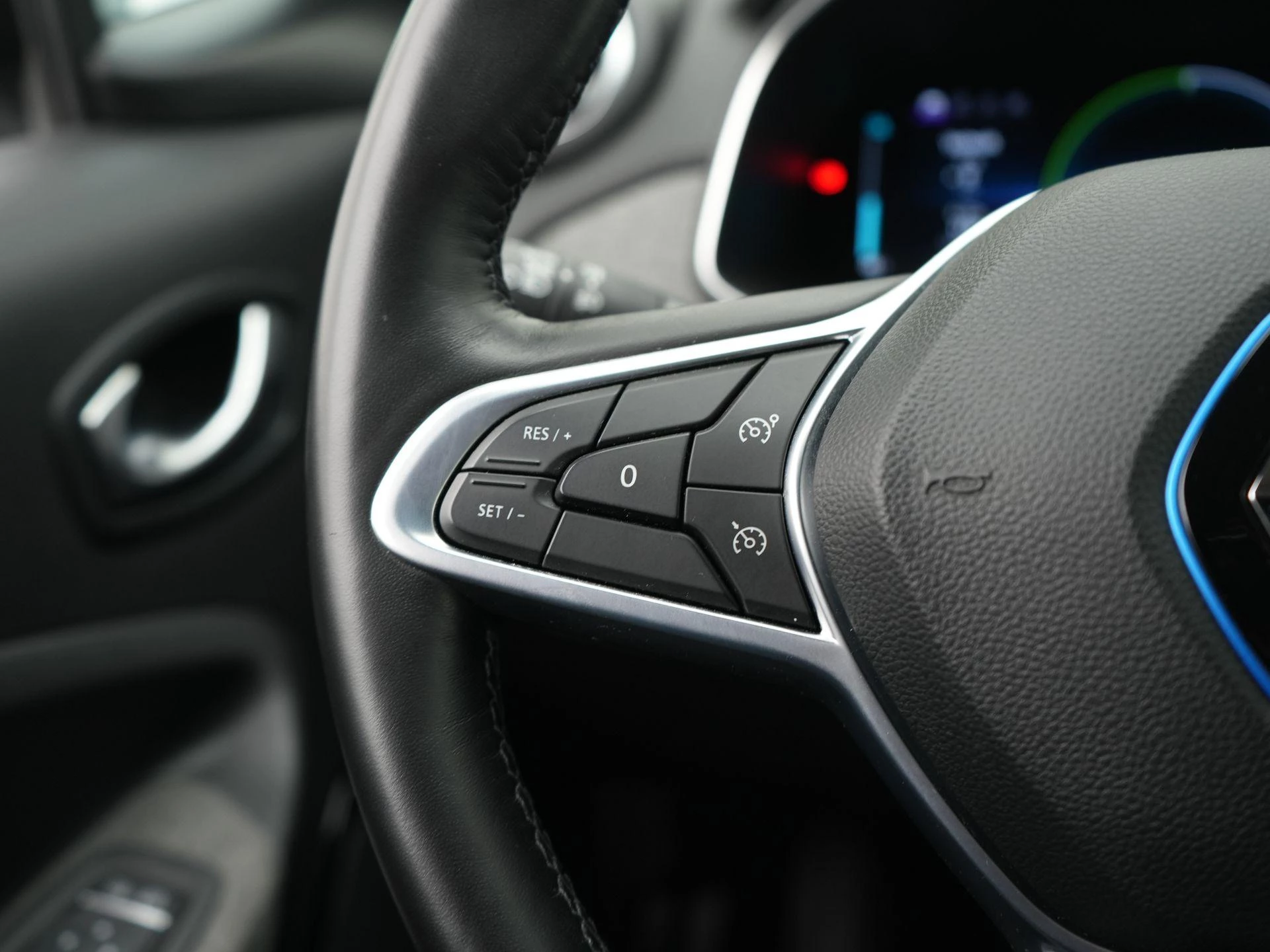 Renault-ZOE-image-24