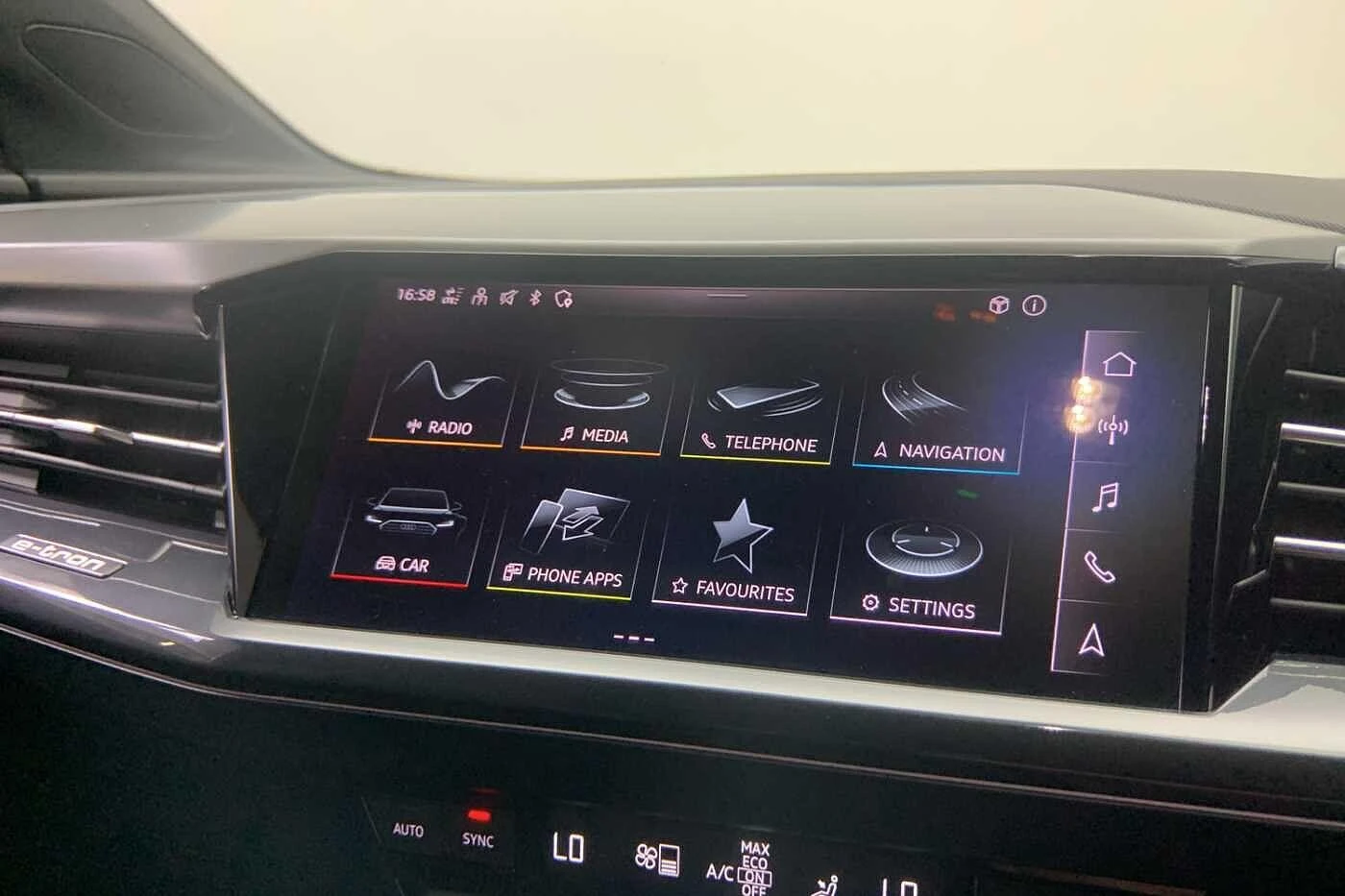 Audi-Q4 e-tron-image-16