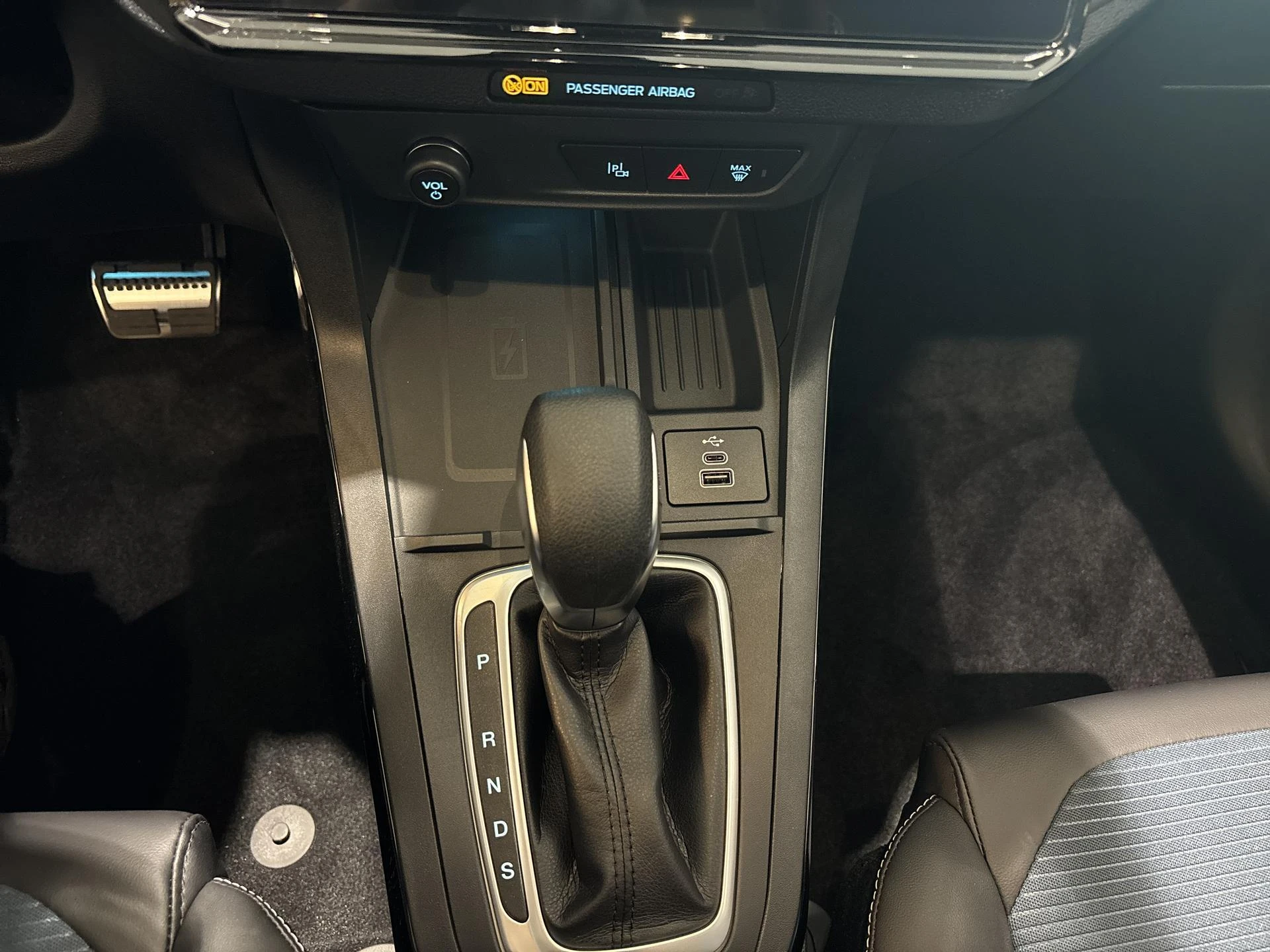 Ford-Puma-image-13
