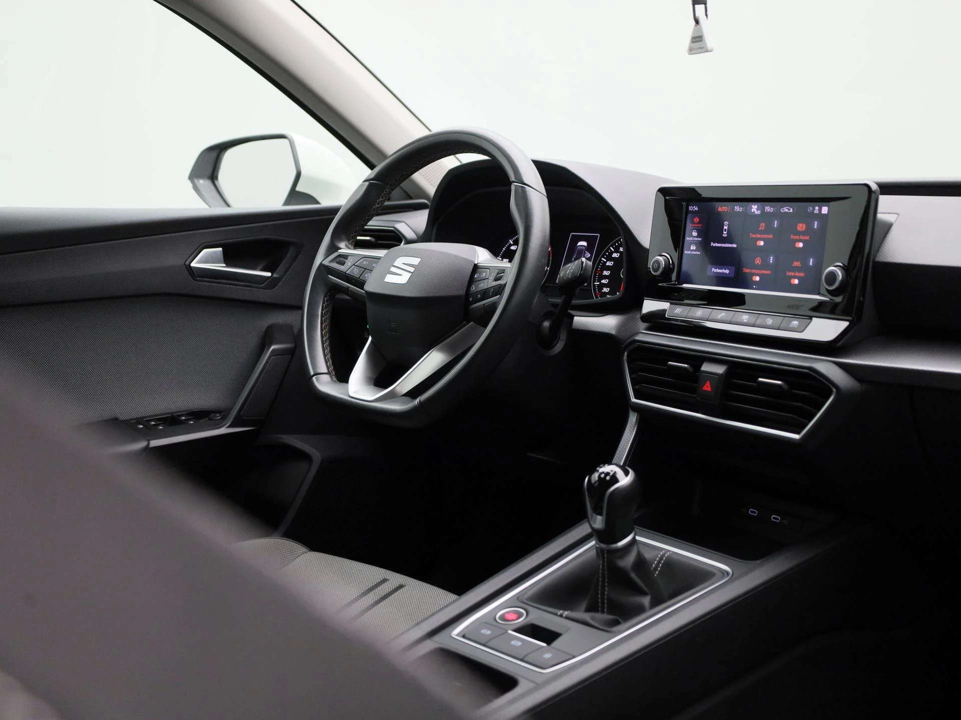 SEAT-Leon-image-31