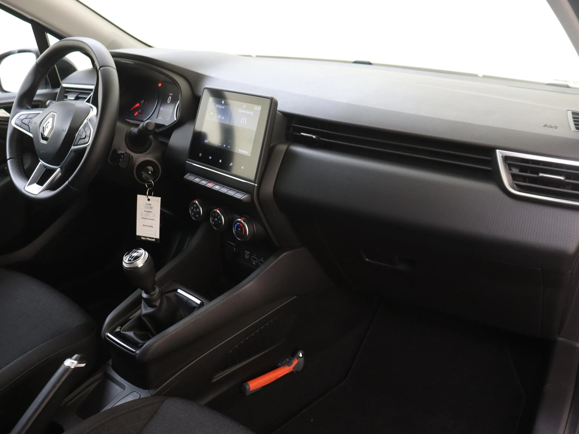 Renault-Clio-image-4