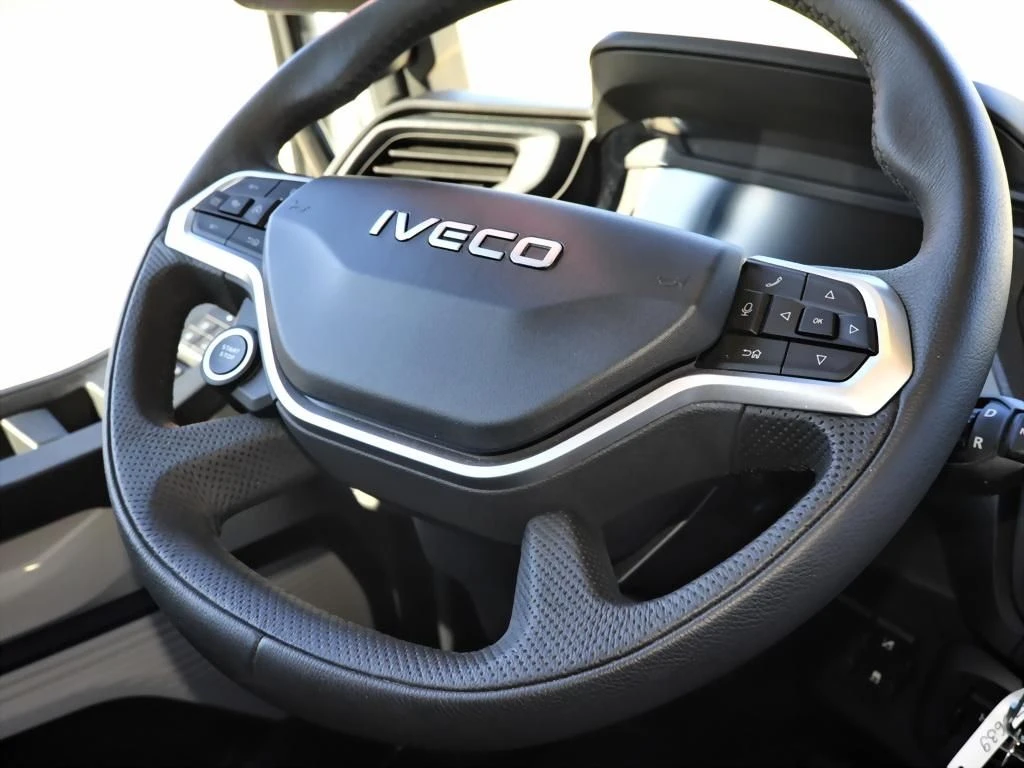 Iveco--image-12