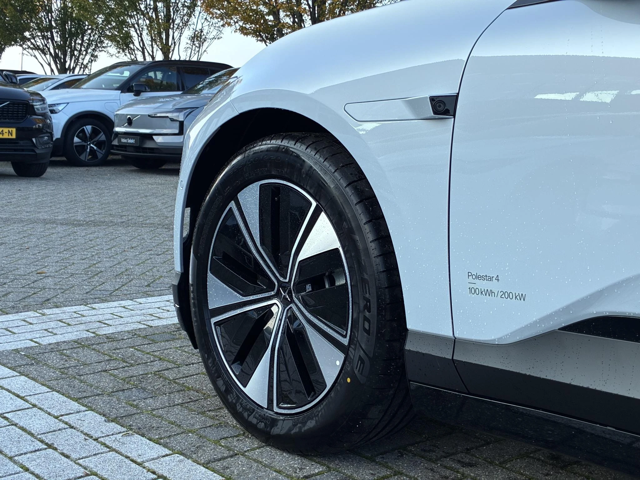 Polestar-4-image-3