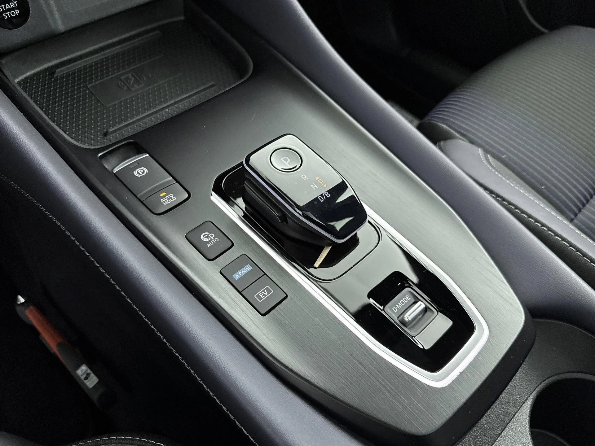 Nissan-QASHQAI-image-24