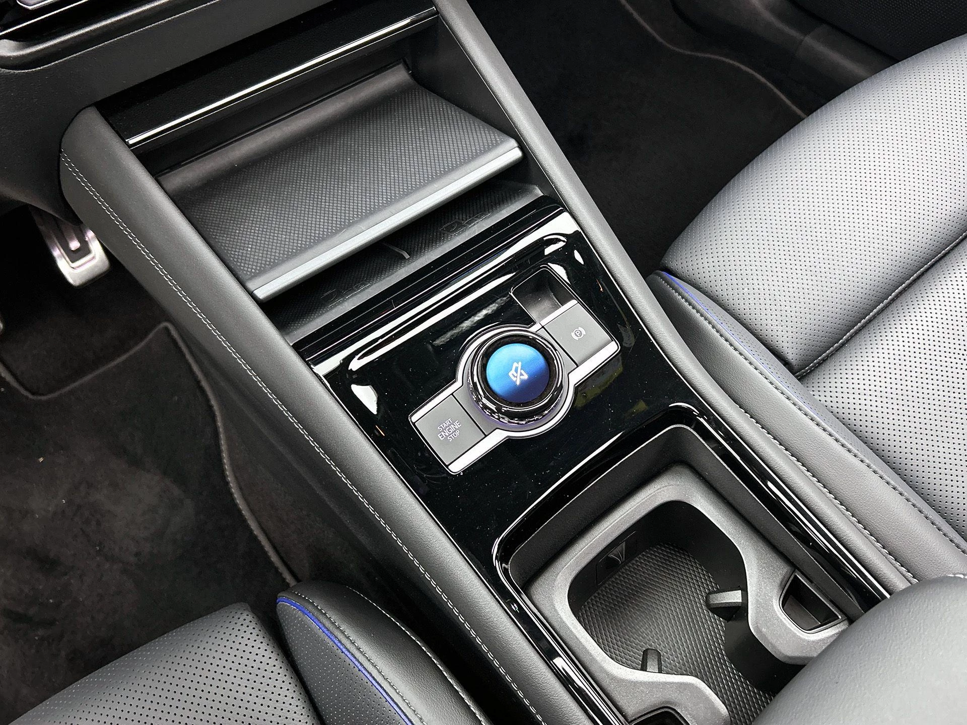 Volkswagen-Tayron-image-9