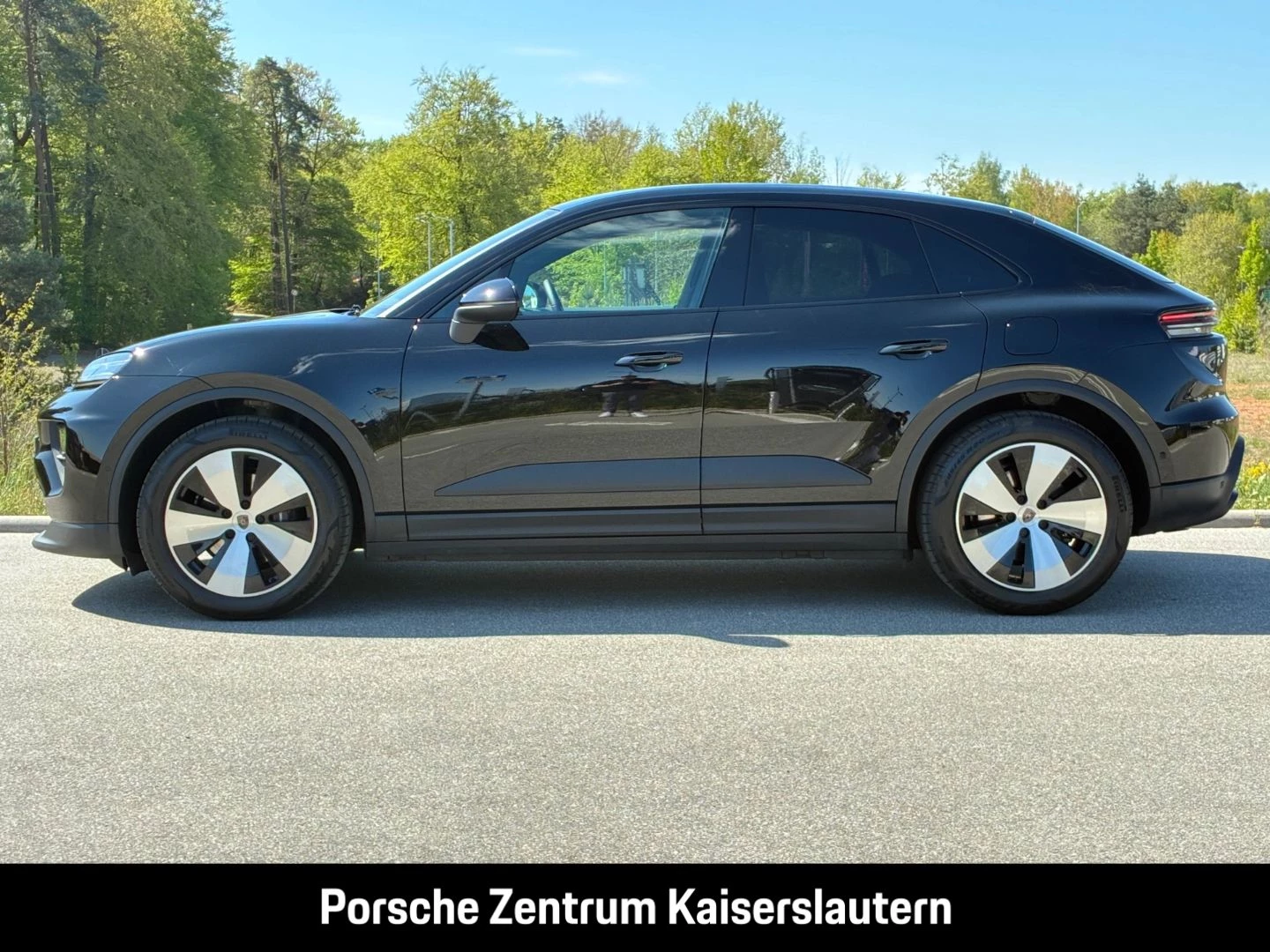 Porsche Macan 4 HA-Lenkung Head-Up Abstandstempomat LED -MK2 Macan 4 HA-Lenkung Head-Up Abstandstempomat LED -