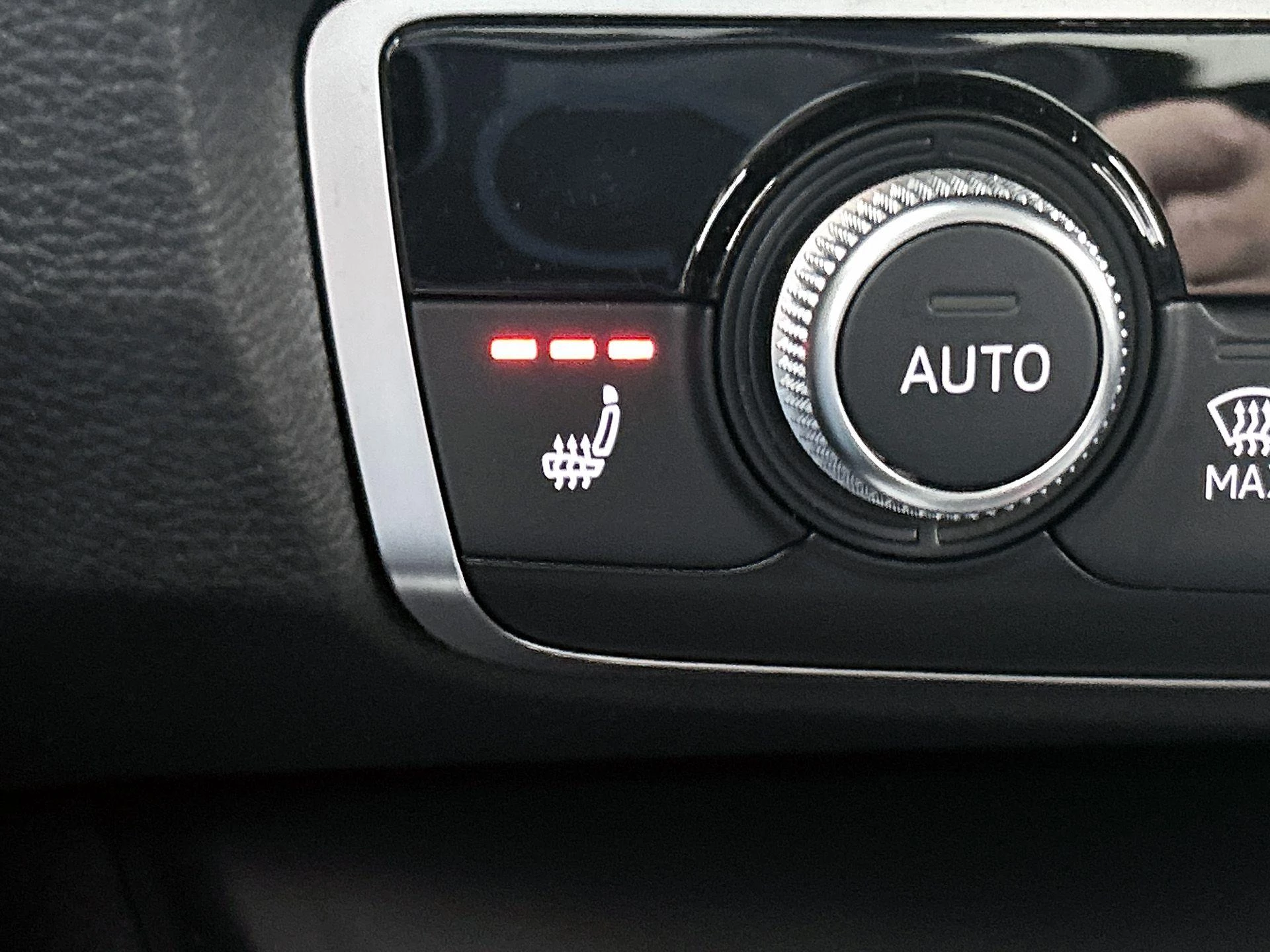 Audi-Q3-image-23