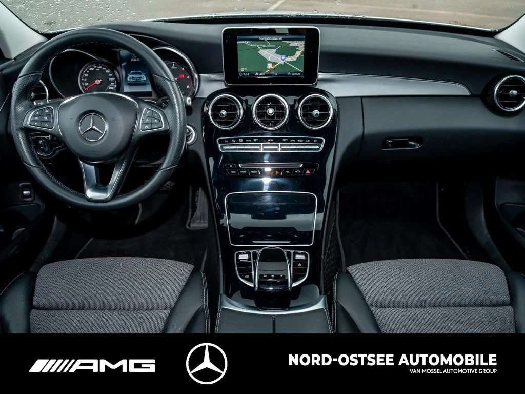 Mercedes-Benz C-Klasse 250 d T AVANTGARDE NAVI TEMPO KAMERA AHK LED AVANTGARDE