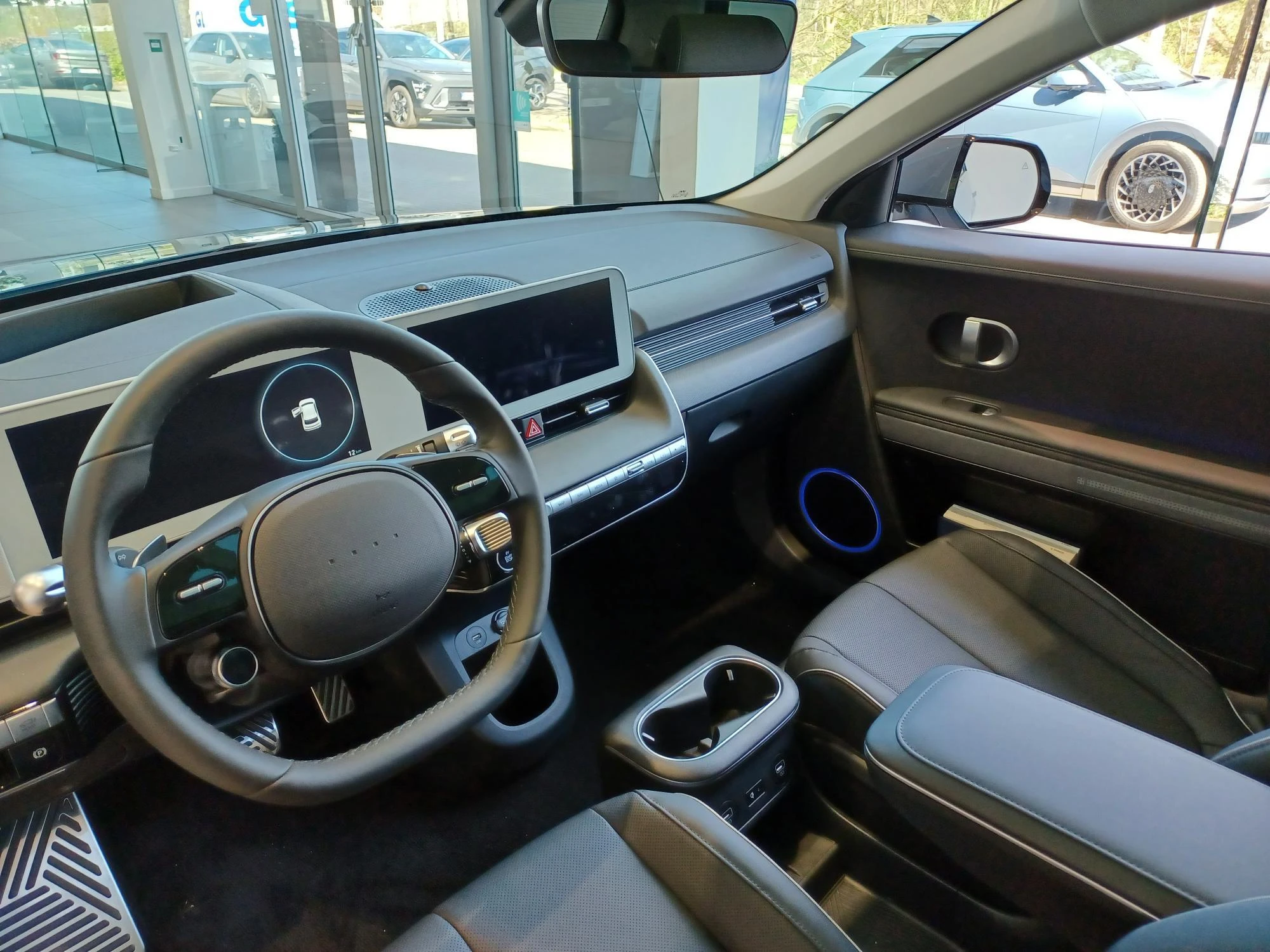 Hyundai-IONIQ 5-image-8