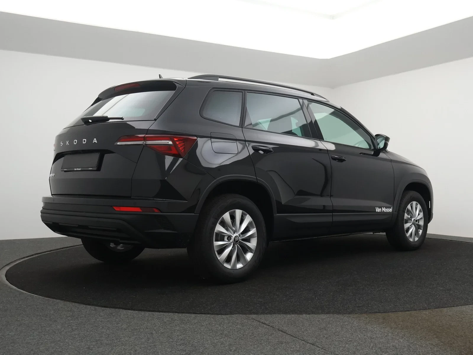 Škoda Karoq Karoq Family 1.5 TSI 110kW (150pk) DSG7 / DEMO