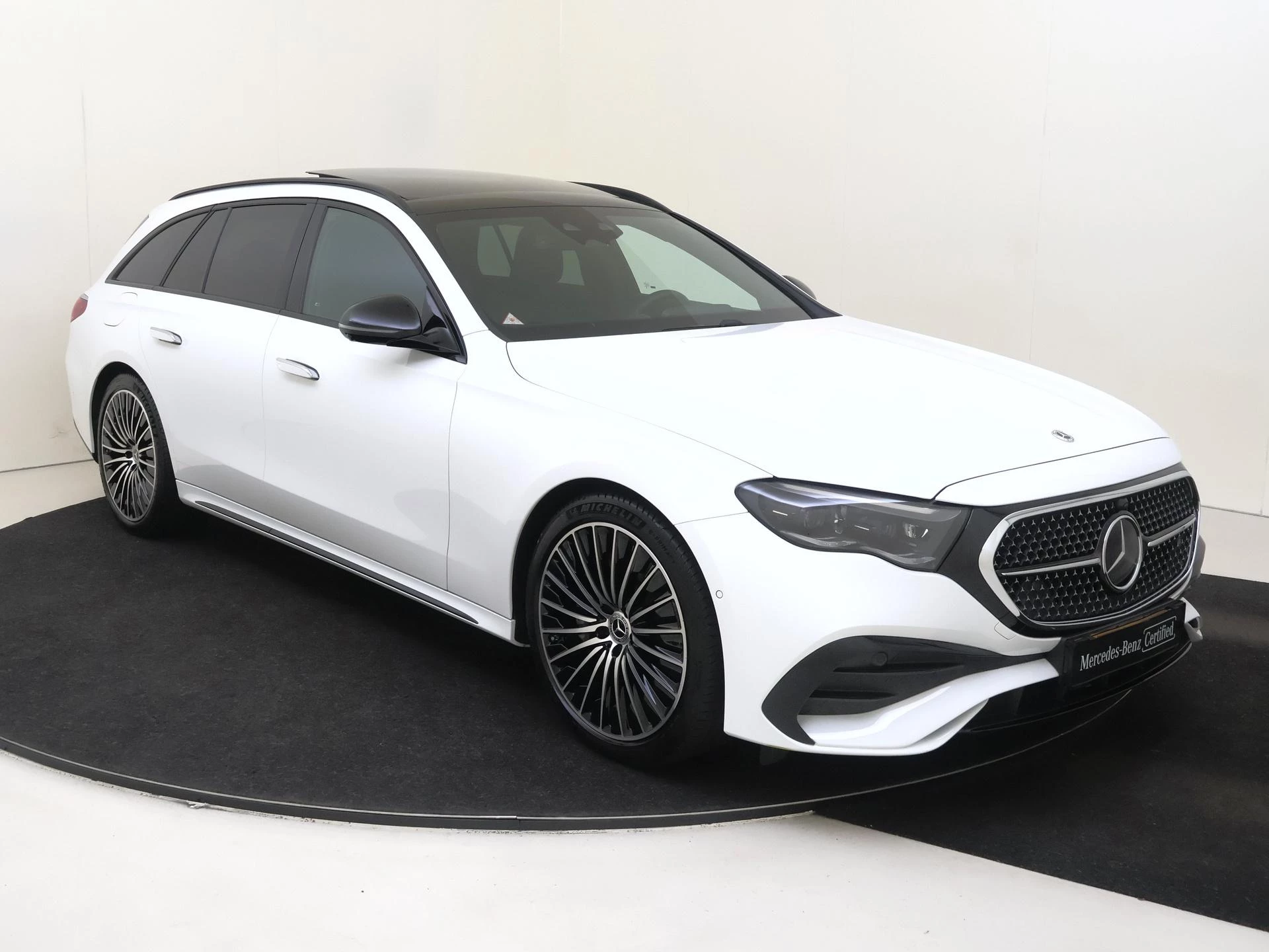 Mercedes-Benz E-Klasse Estate 300 e Sport Edition