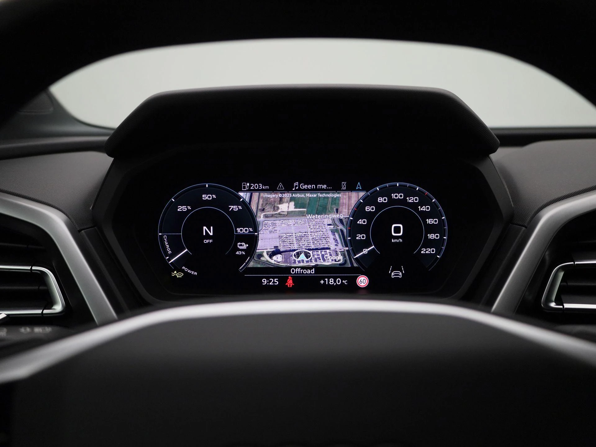 Audi-Q4 e-tron-image-16