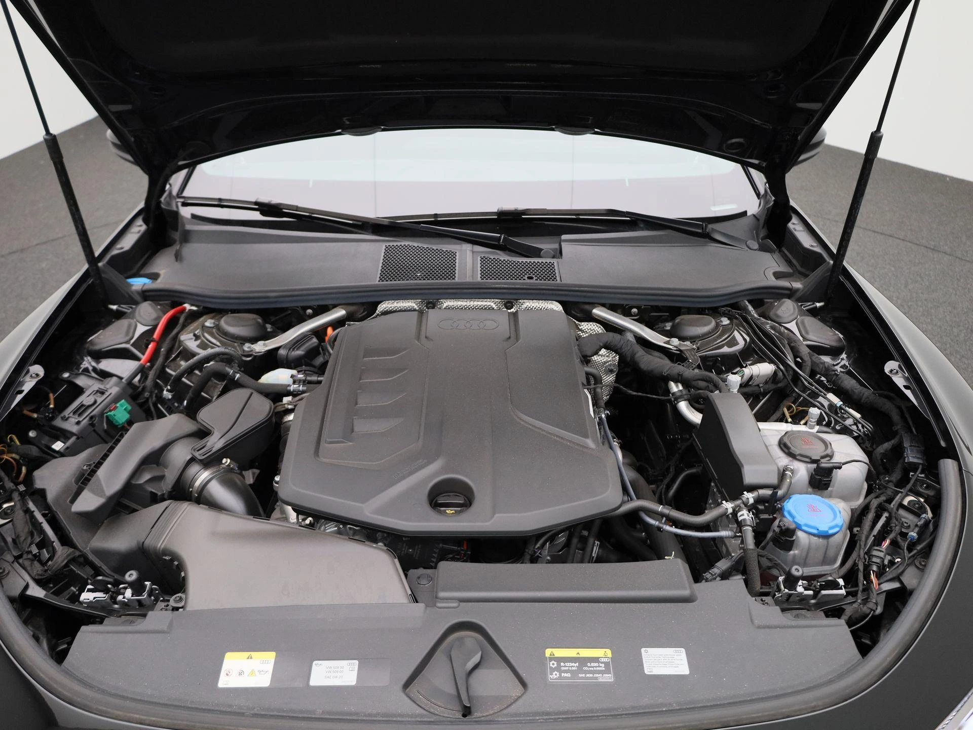 Audi-A6-image-51