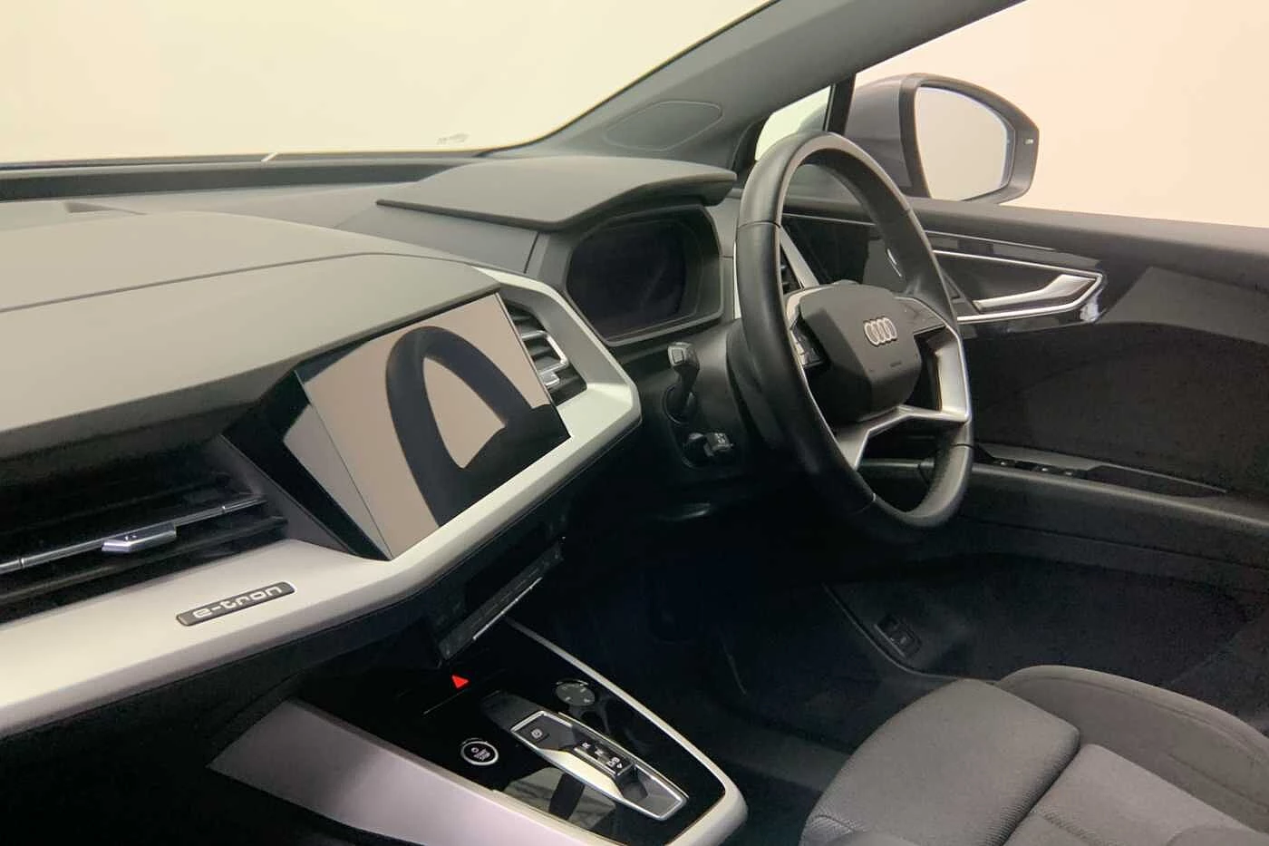 Audi-Q4 Sportback e-tron-image-11