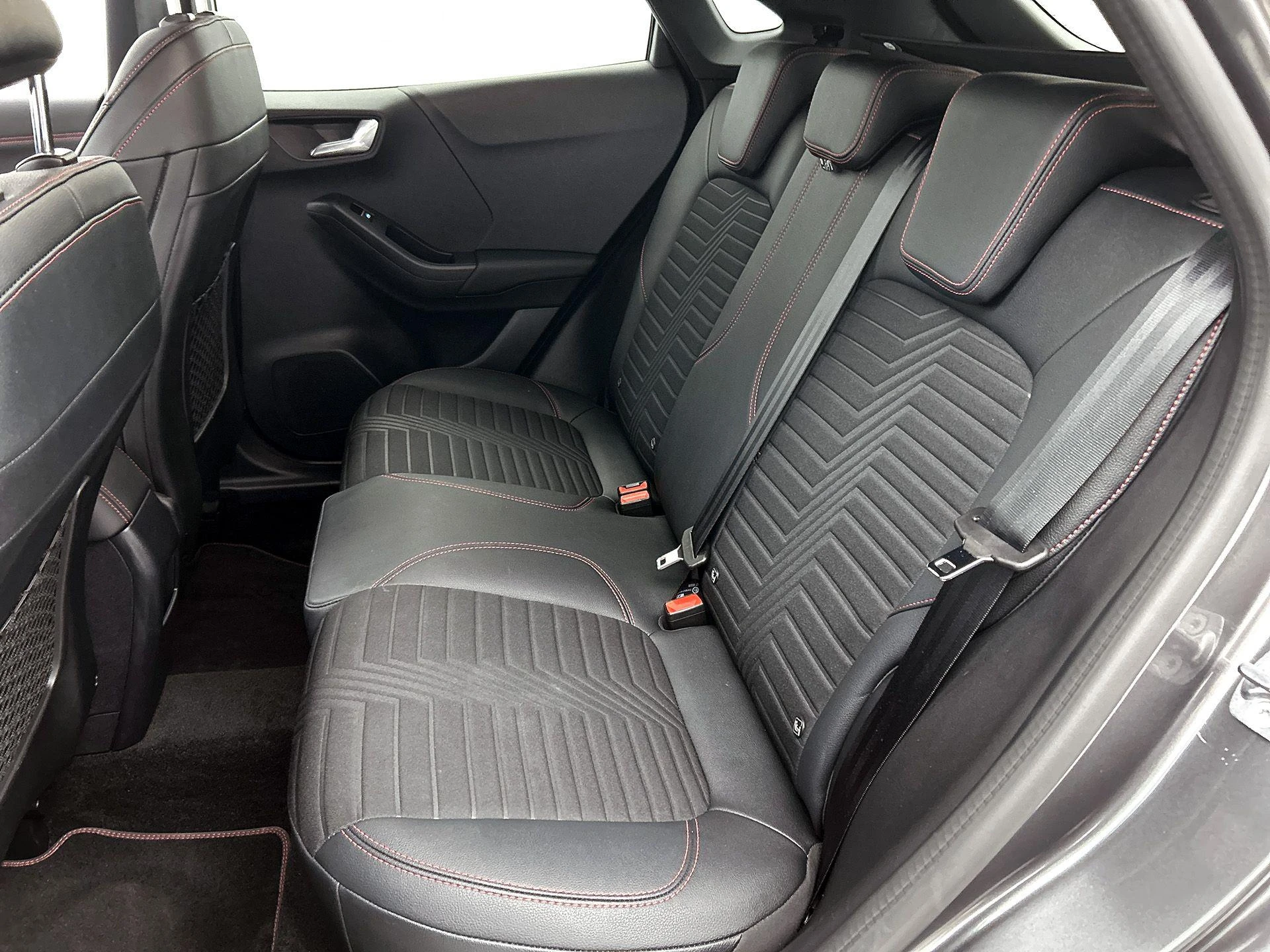 Ford-Puma-image-27