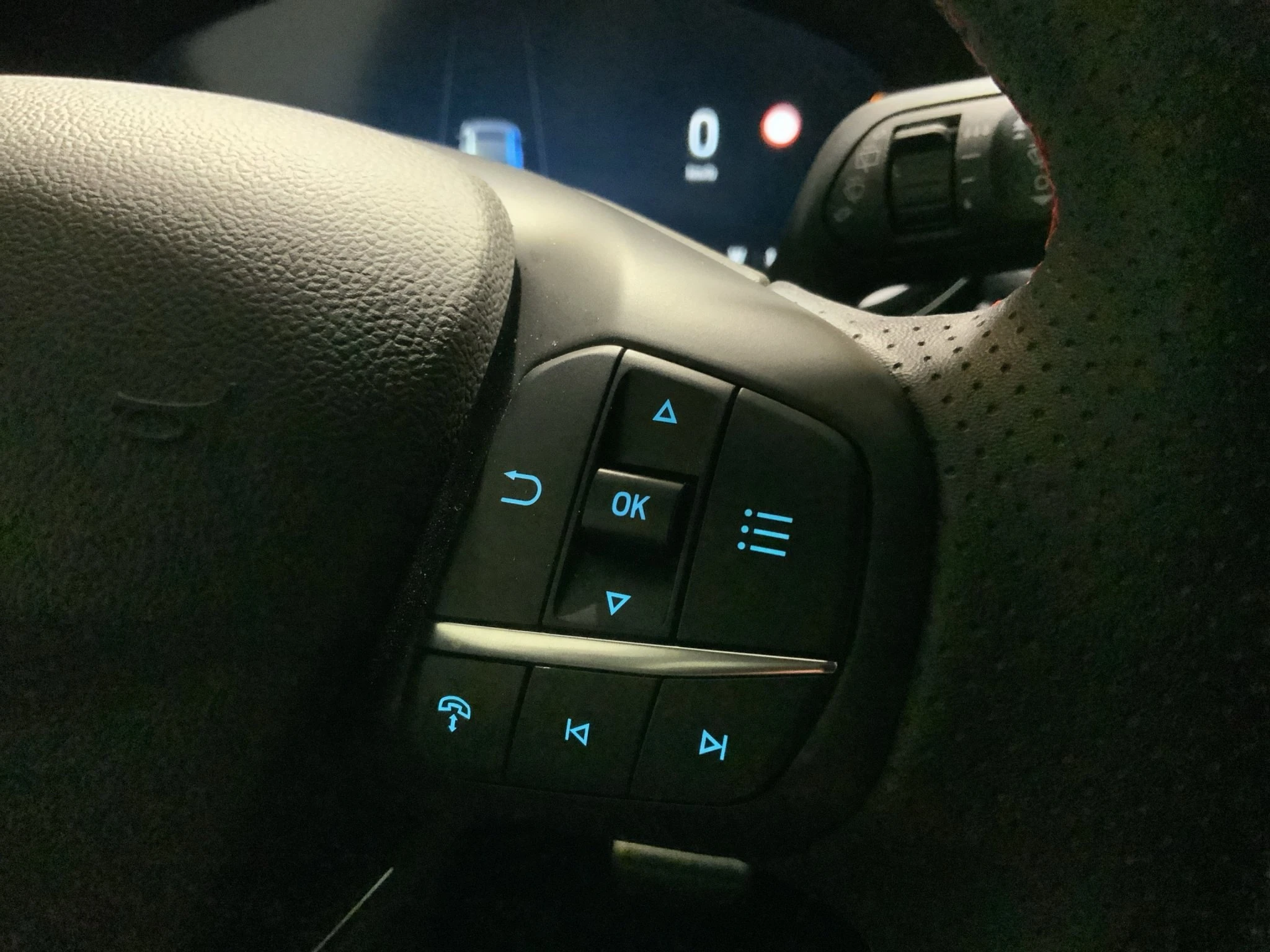 Ford-Kuga-image-18