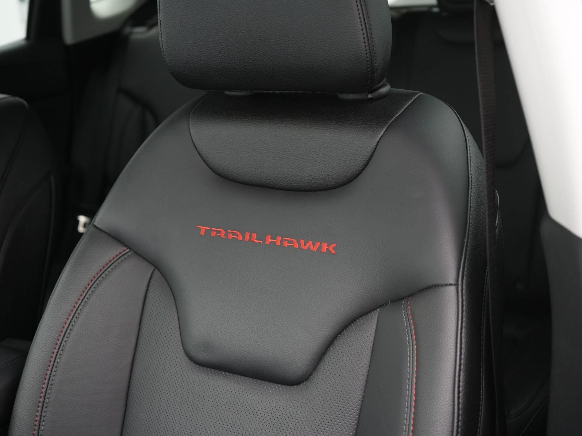Jeep Compass 4xe 240 Plug-in Hybrid Electric Trailhawk