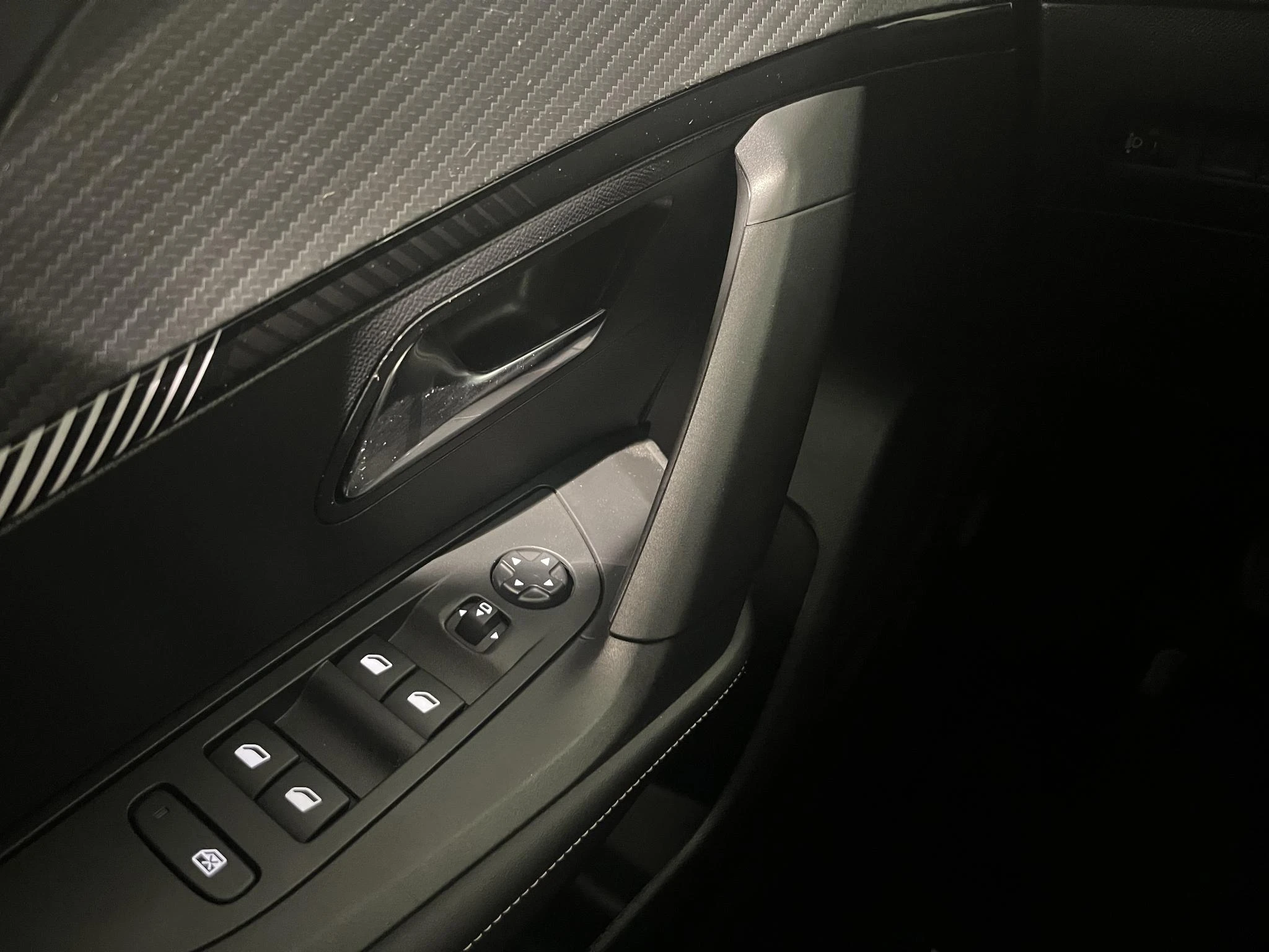 Peugeot-2008-image-15