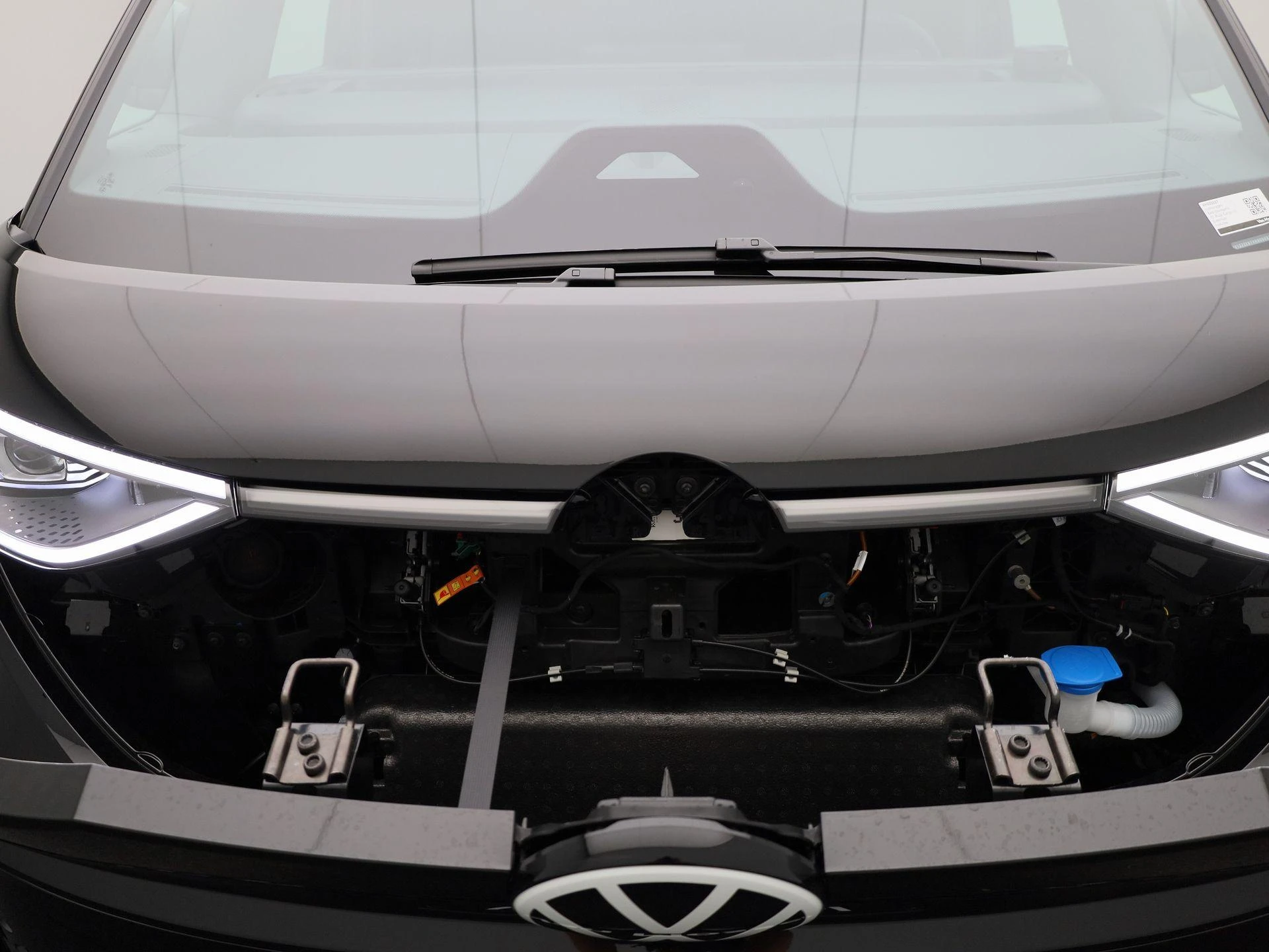 Volkswagen-ID. Buzz Cargo-image-38