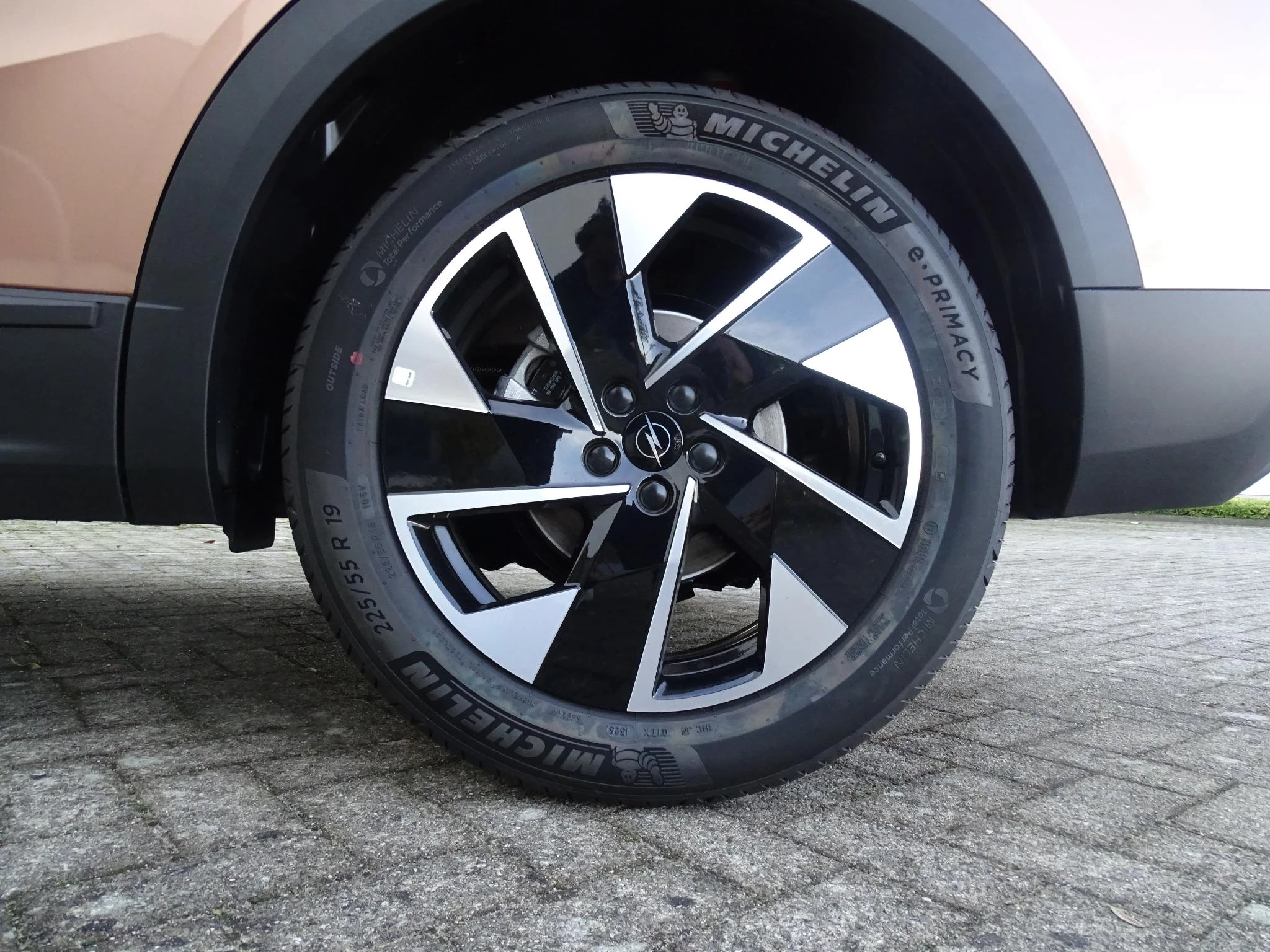 Opel-Grandland-image-10