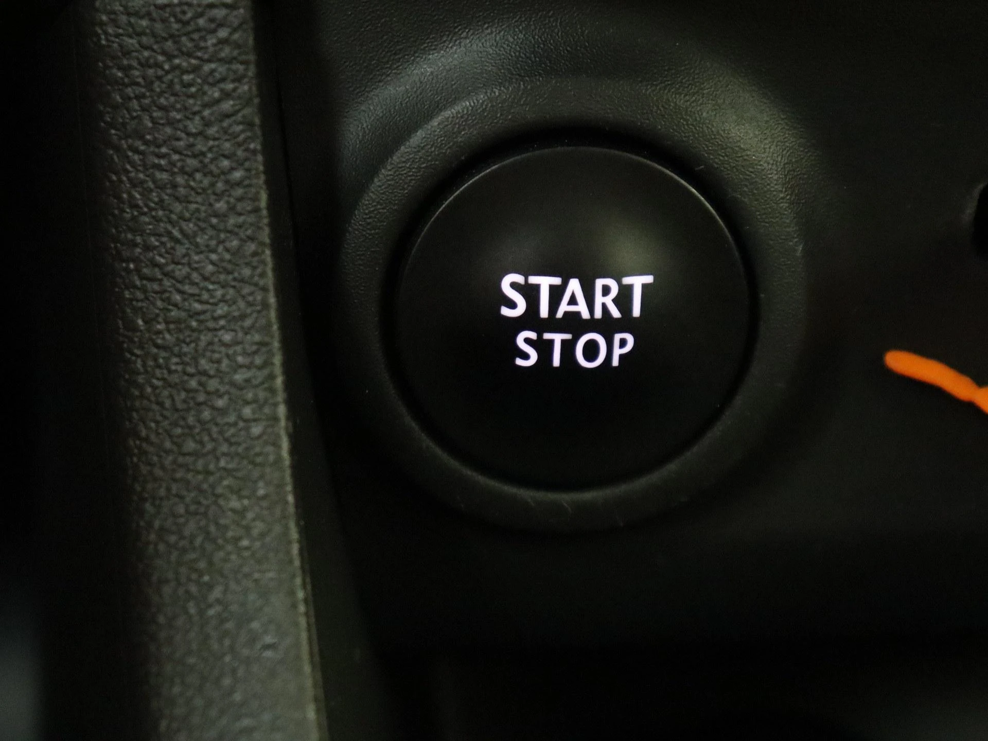 Renault-Clio-image-20
