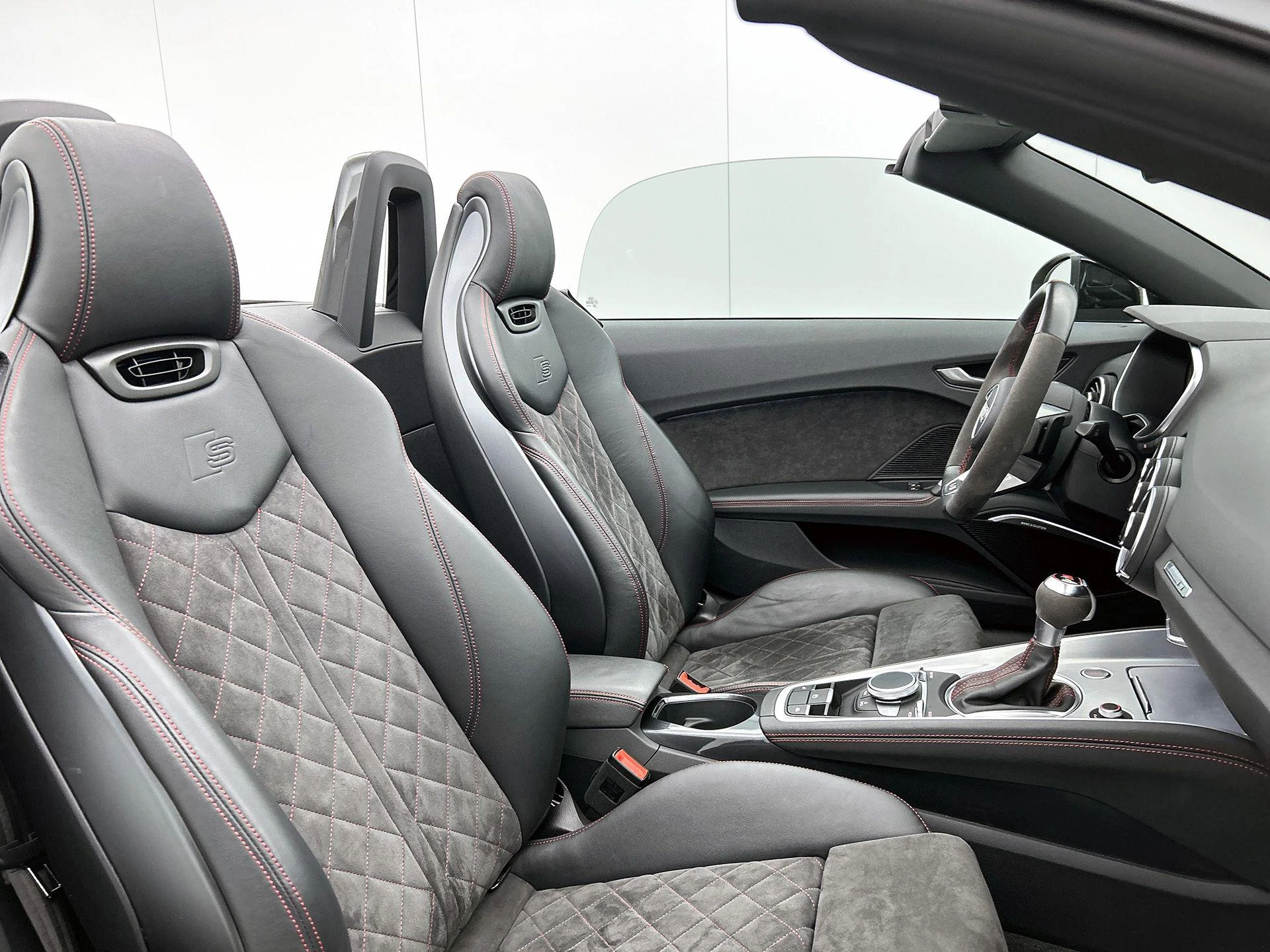 Audi-TT-image-32