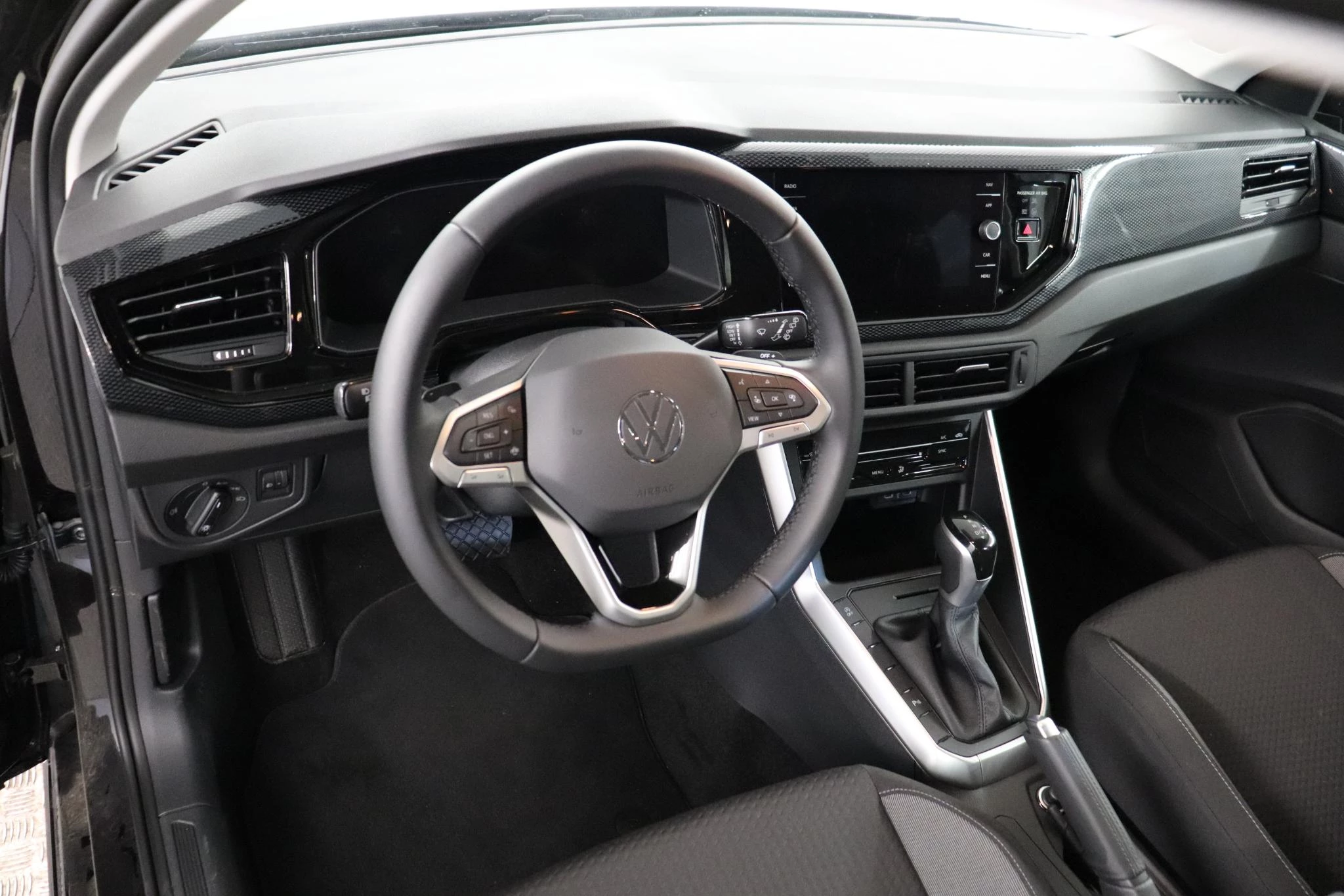 Volkswagen Polo 1.0 TSI Life Business DSG