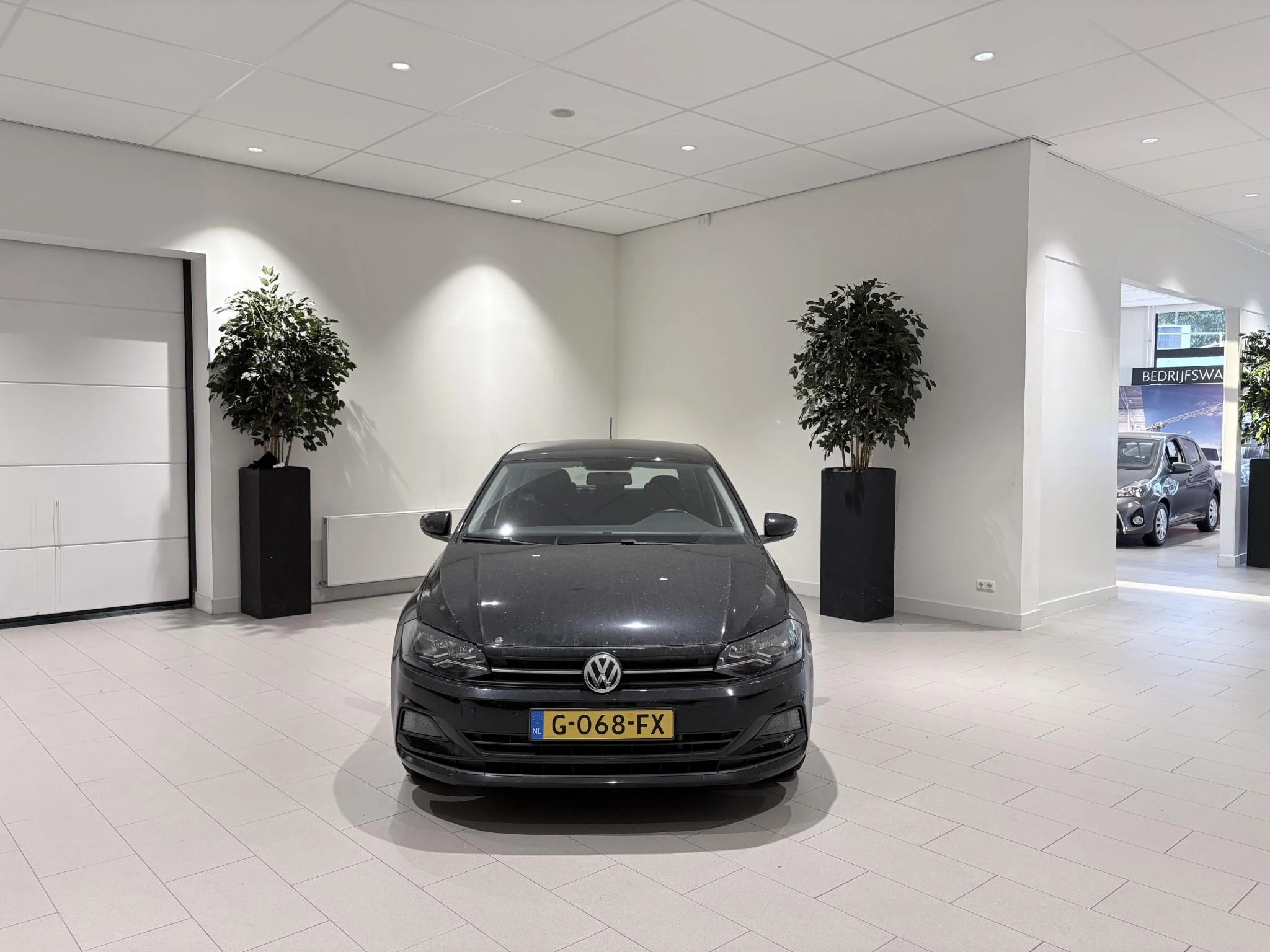 Volkswagen-Polo-image-6
