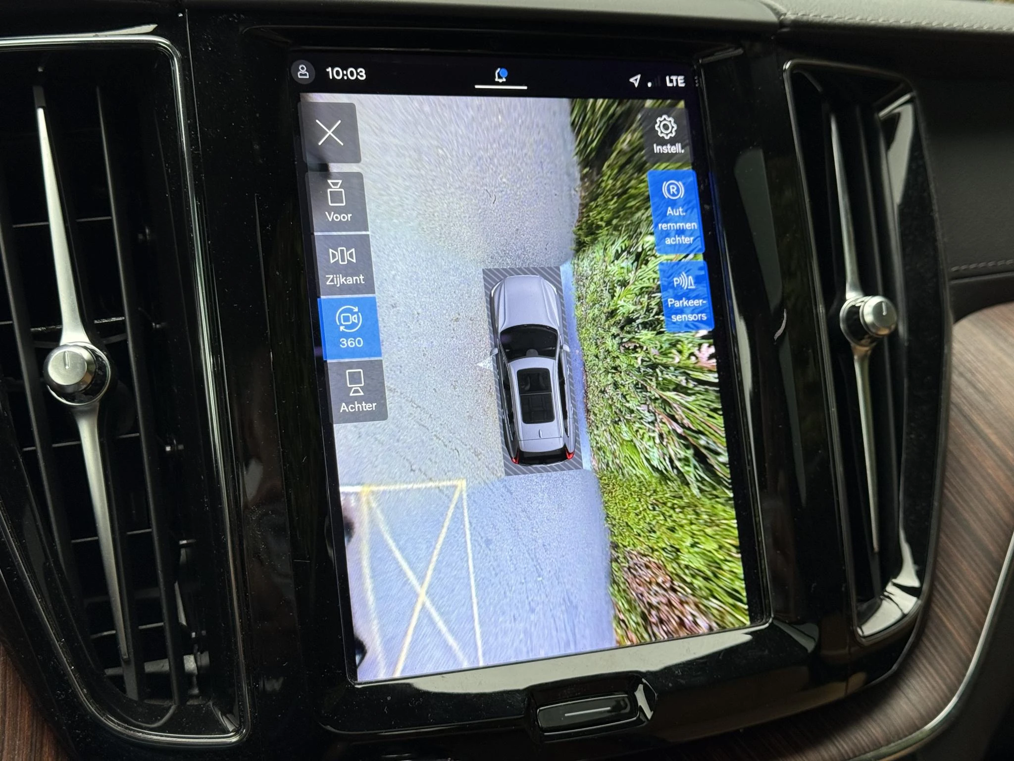 Volvo-XC60-image-3