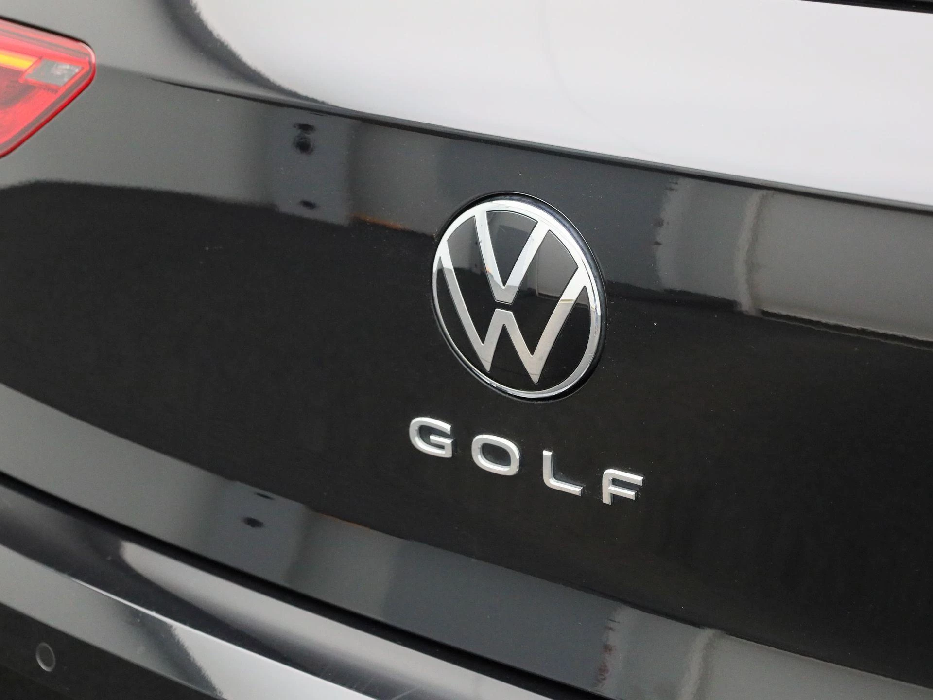 Volkswagen Golf 1.5 eTSI R-Line