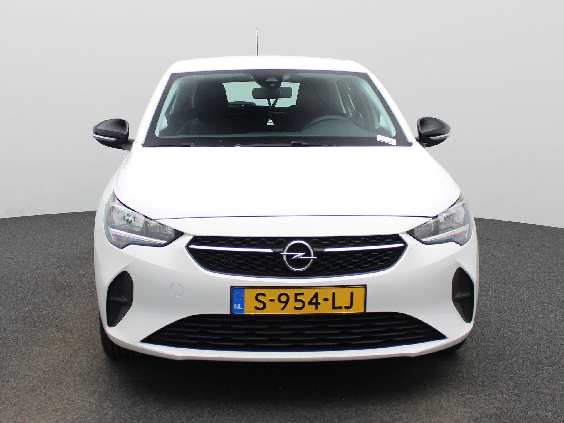 Opel-Corsa-image-2