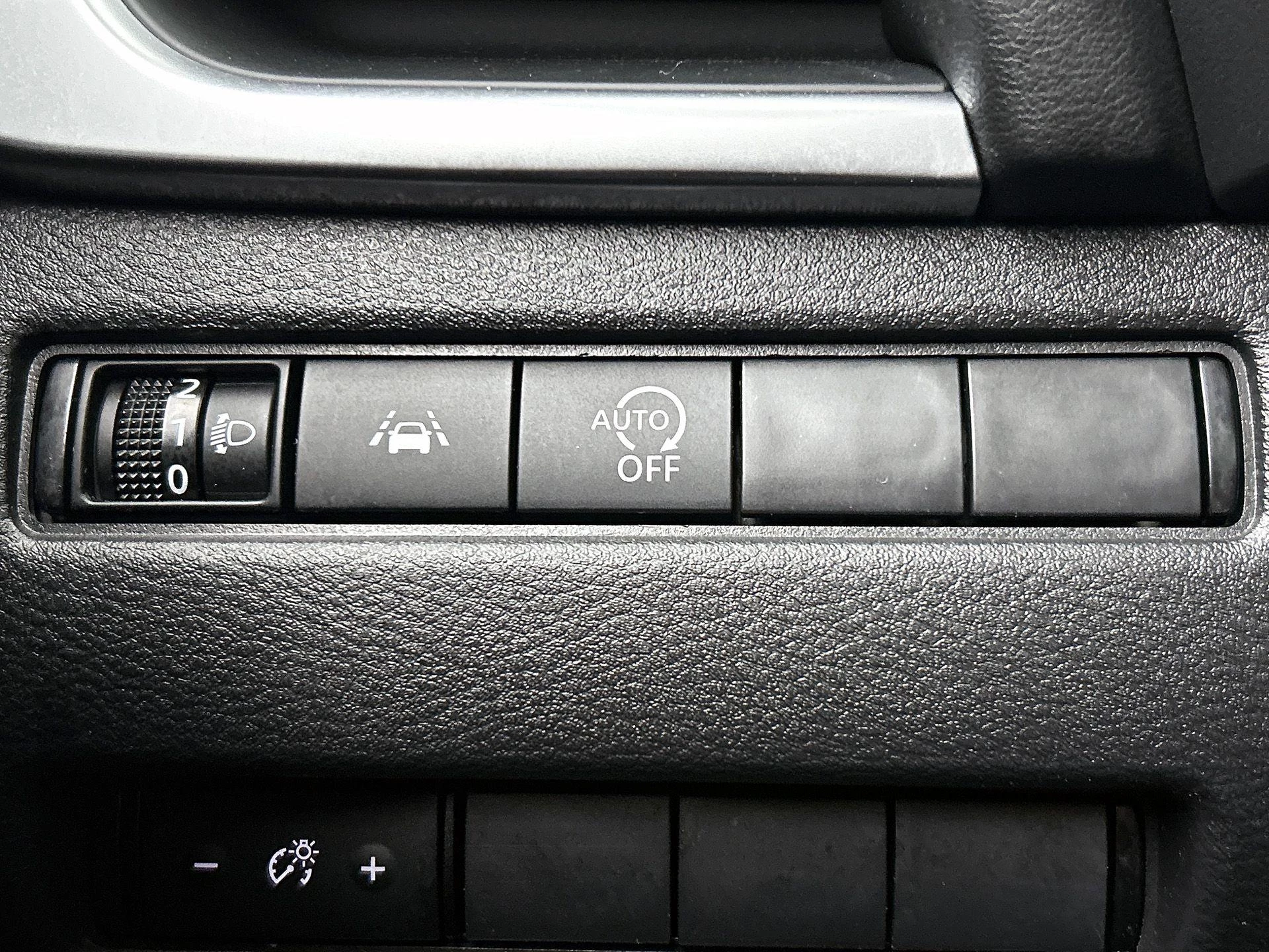 Nissan-QASHQAI-image-27