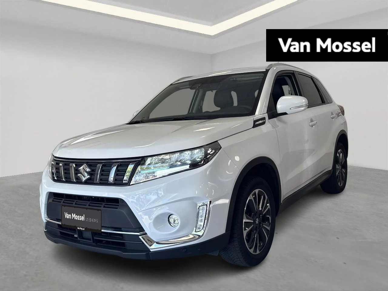 Suzuki-Grand Vitara-image-0