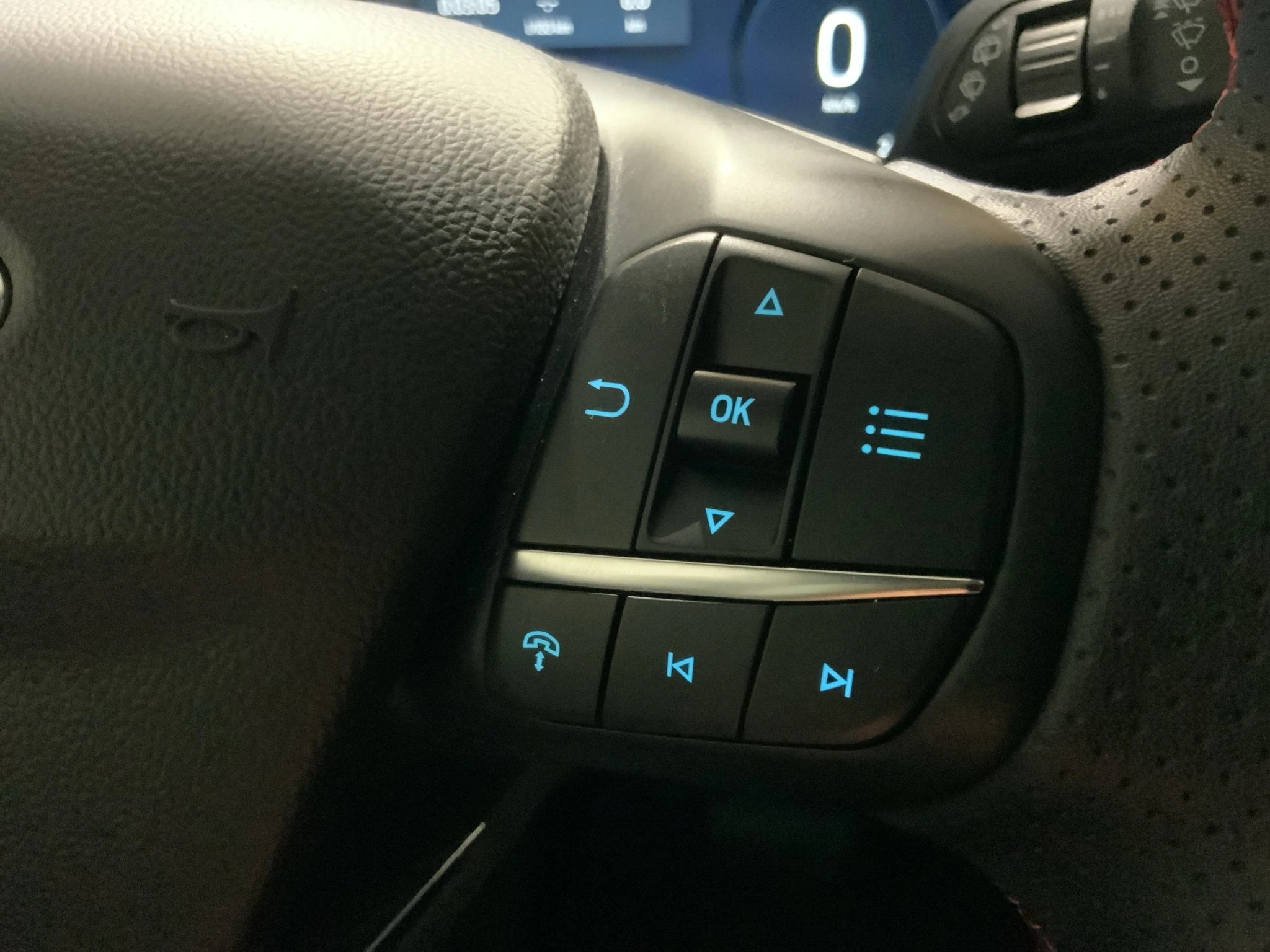Ford-Kuga-image-18
