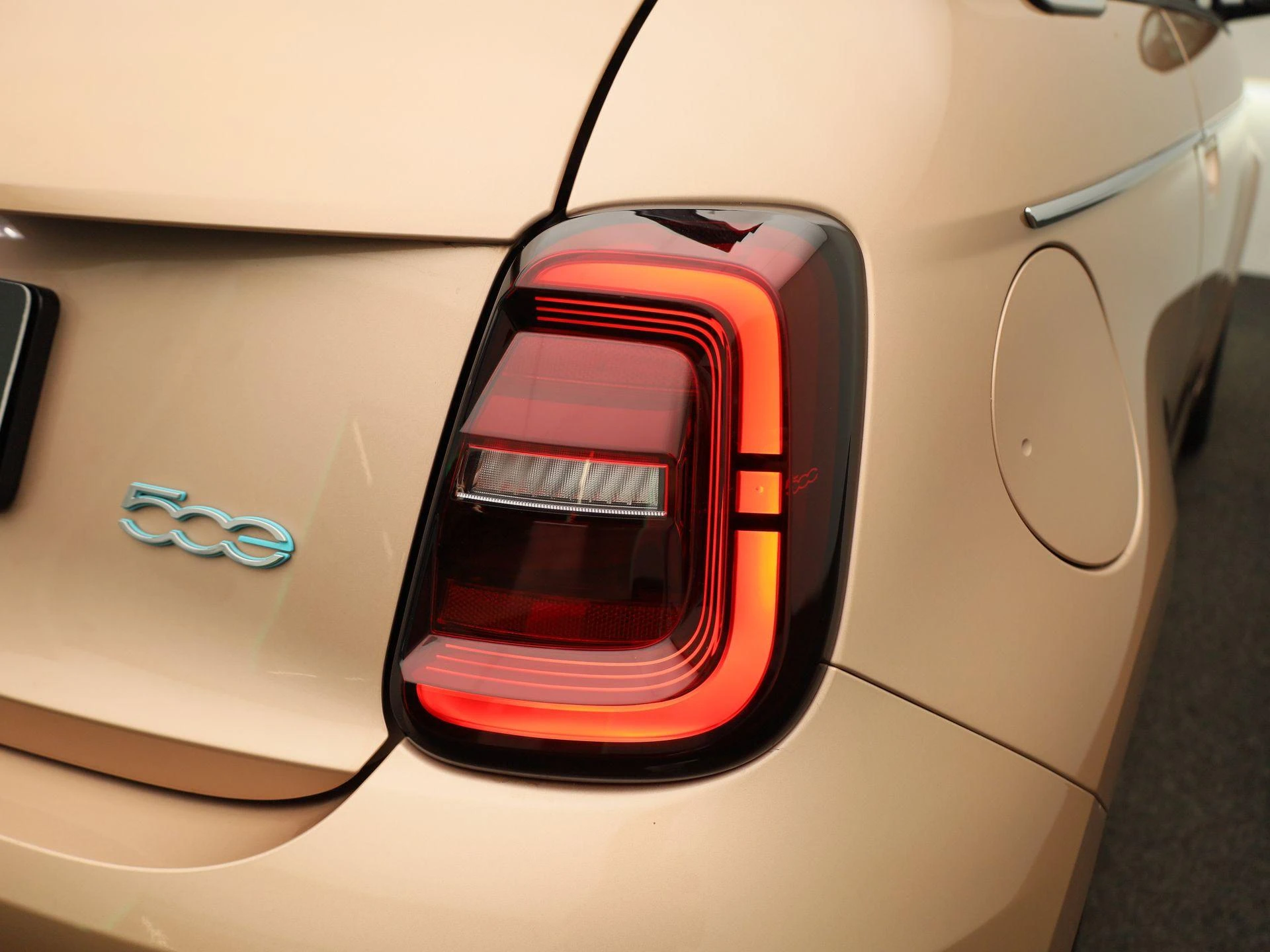 Fiat-500C-image-29