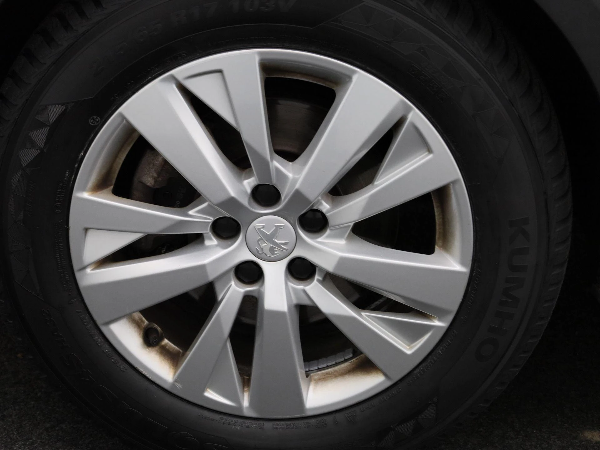 Peugeot-5008-image-13
