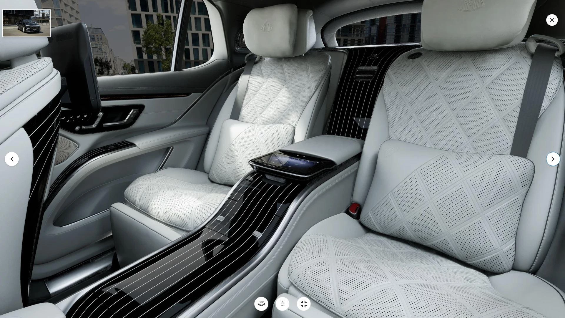 Mercedes-Benz-EQS-image-10