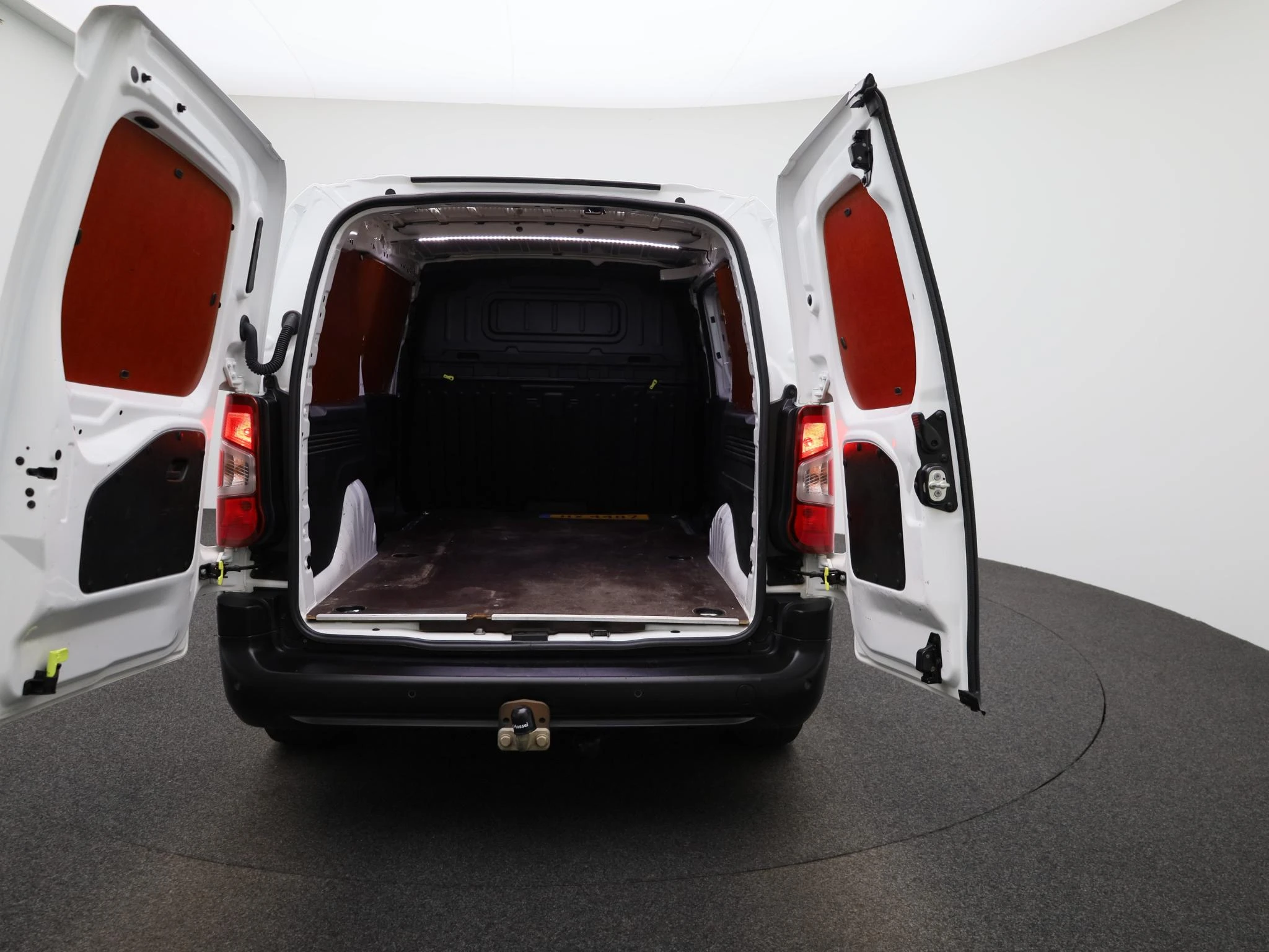 Opel-Combo-image-11