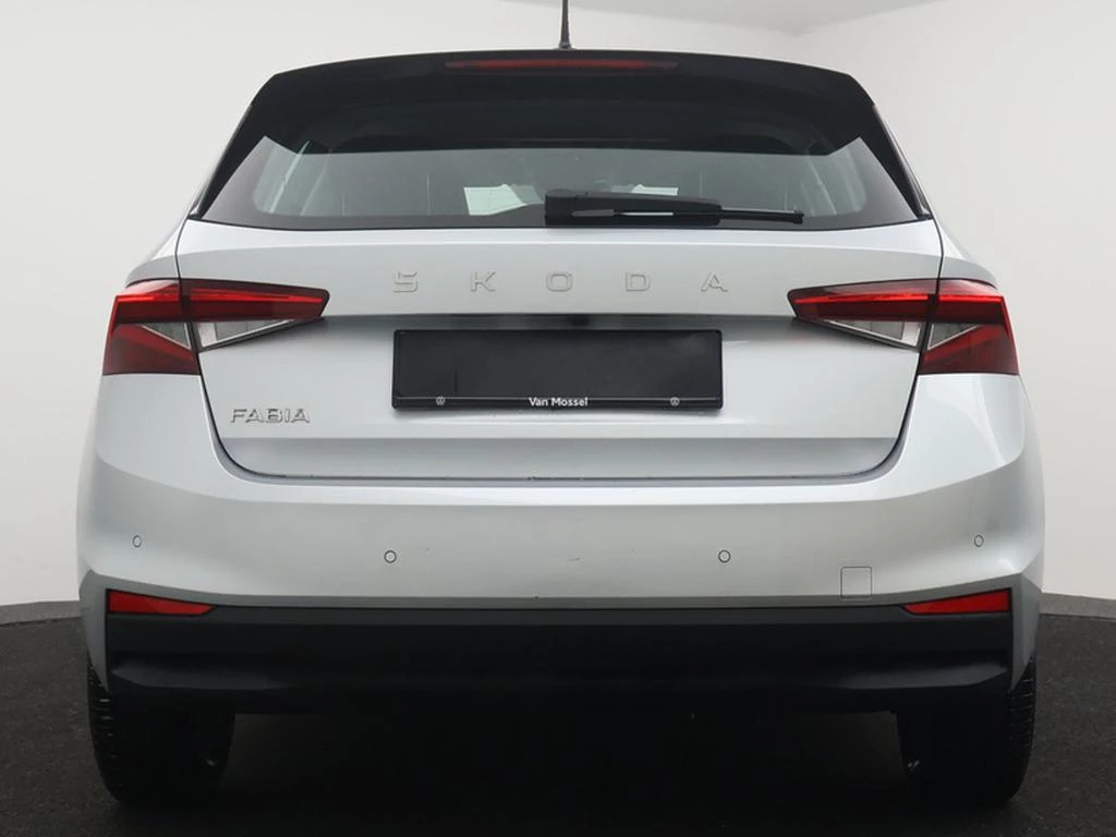 Škoda-Fabia-image-3