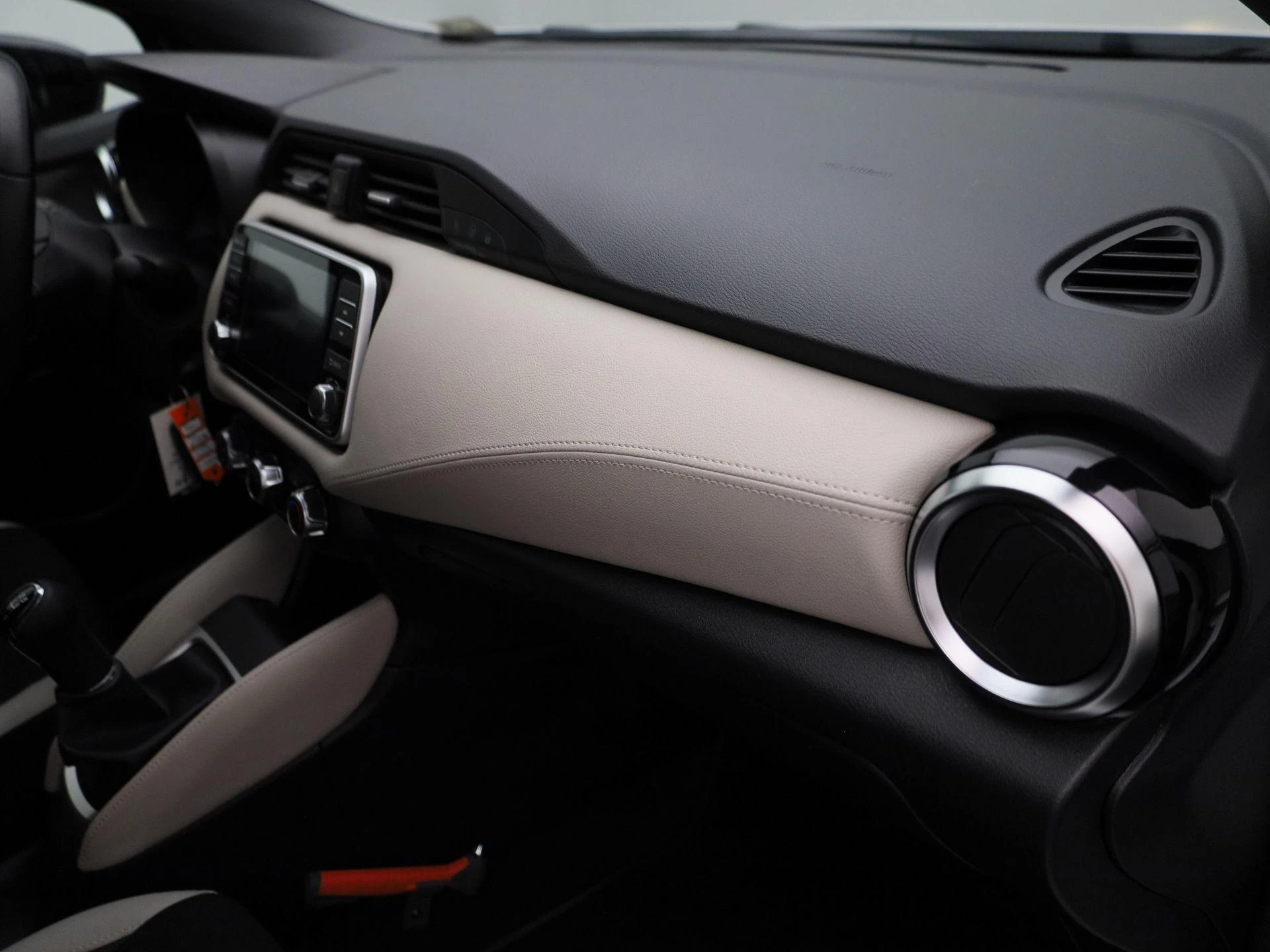 Nissan-Micra-image-34