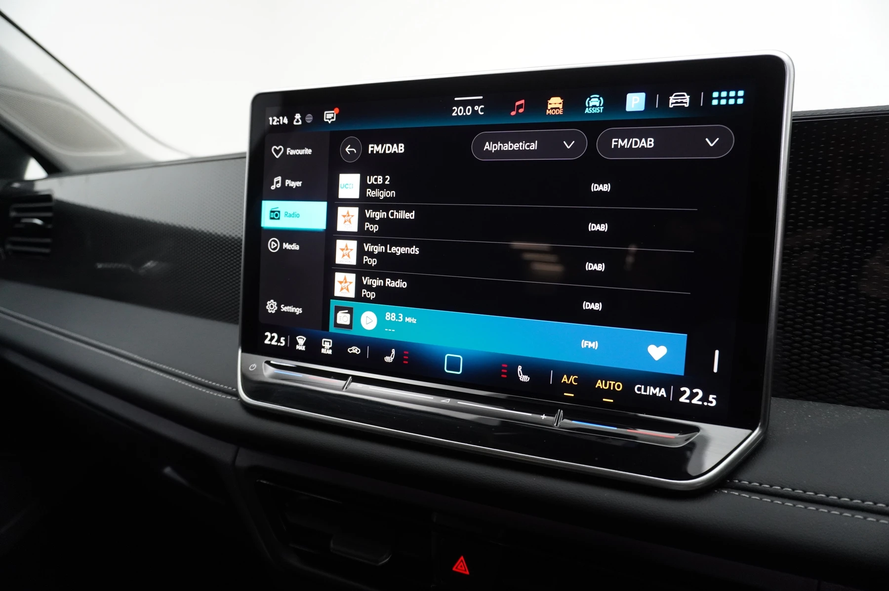 Volkswagen-Tiguan-image-21