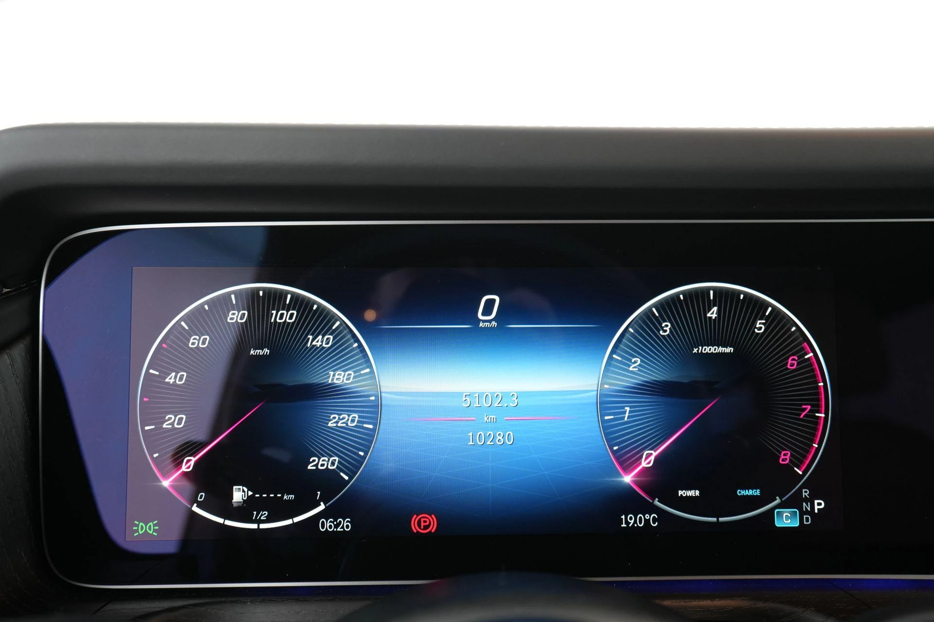 Mercedes-Benz Classe G 500 AMG Line + MANUFAKTUR + BURMESTER + TREKHAAK +