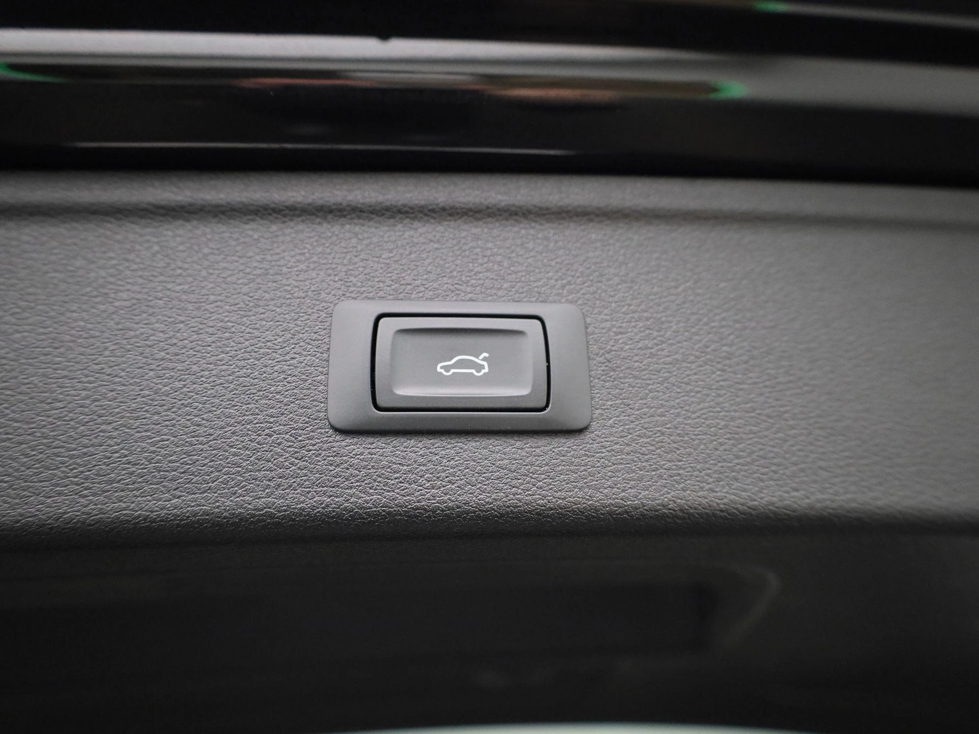 Audi A4 Avant 2.0 35 TFSi 110kW S tronic S line Busine