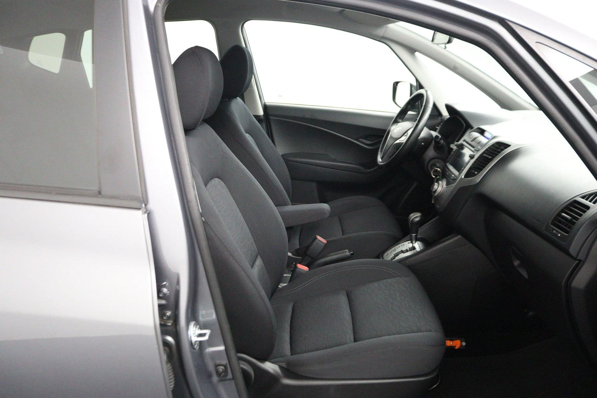 Hyundai-ix20-image-17