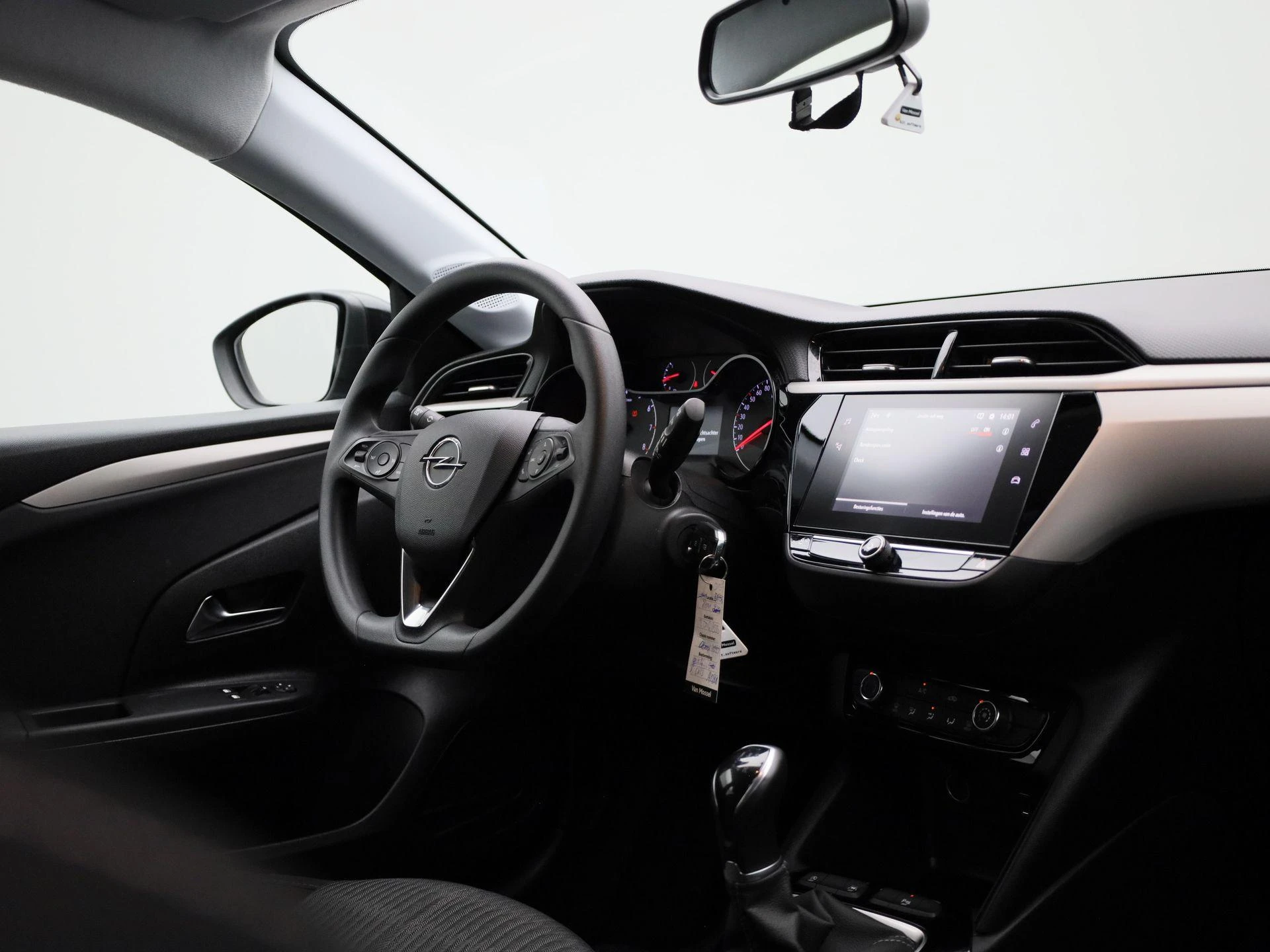 Opel-Corsa-image-33