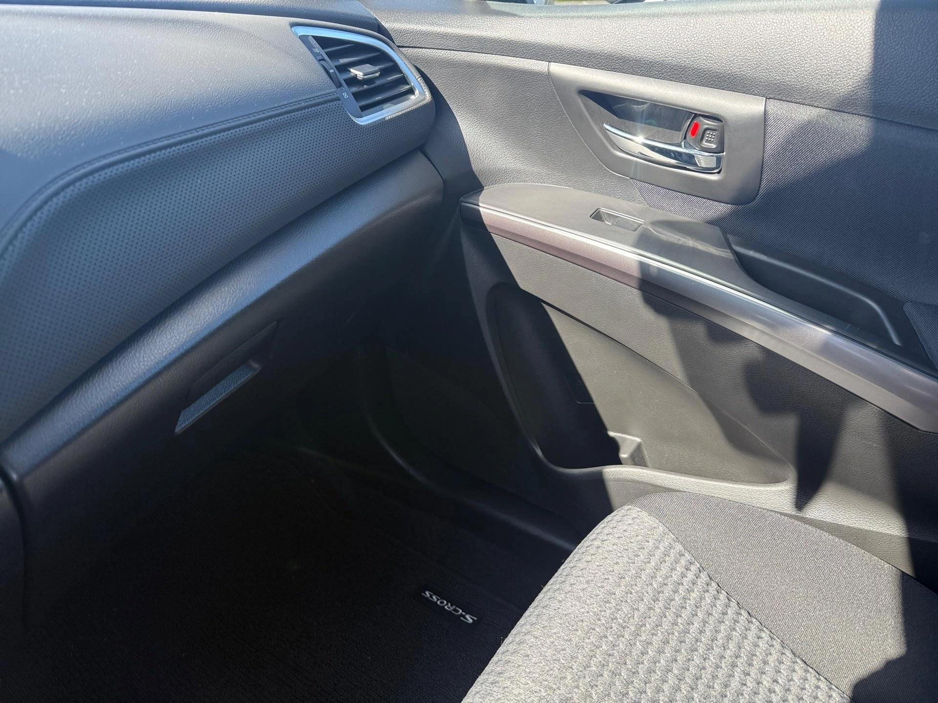 Suzuki-S-Cross-image-17