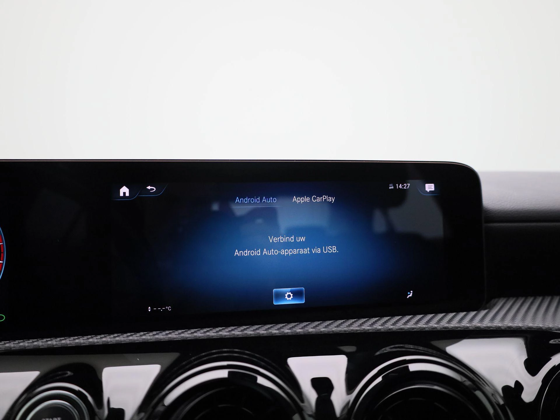 Mercedes-Benz-A-Klasse-image-21