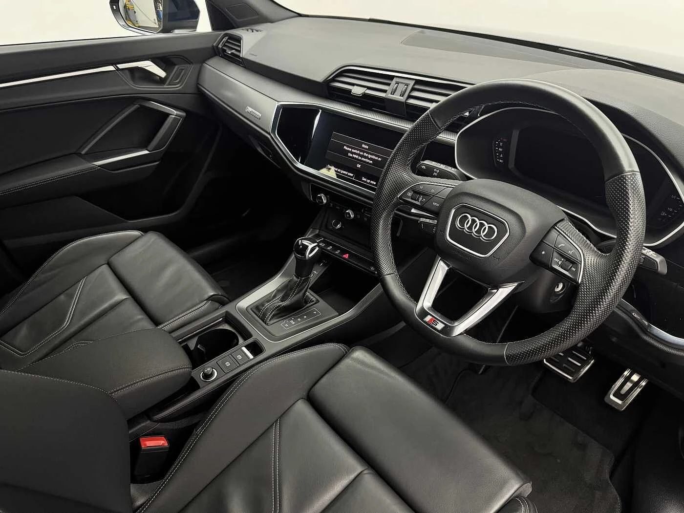 Audi-Q3-image-5